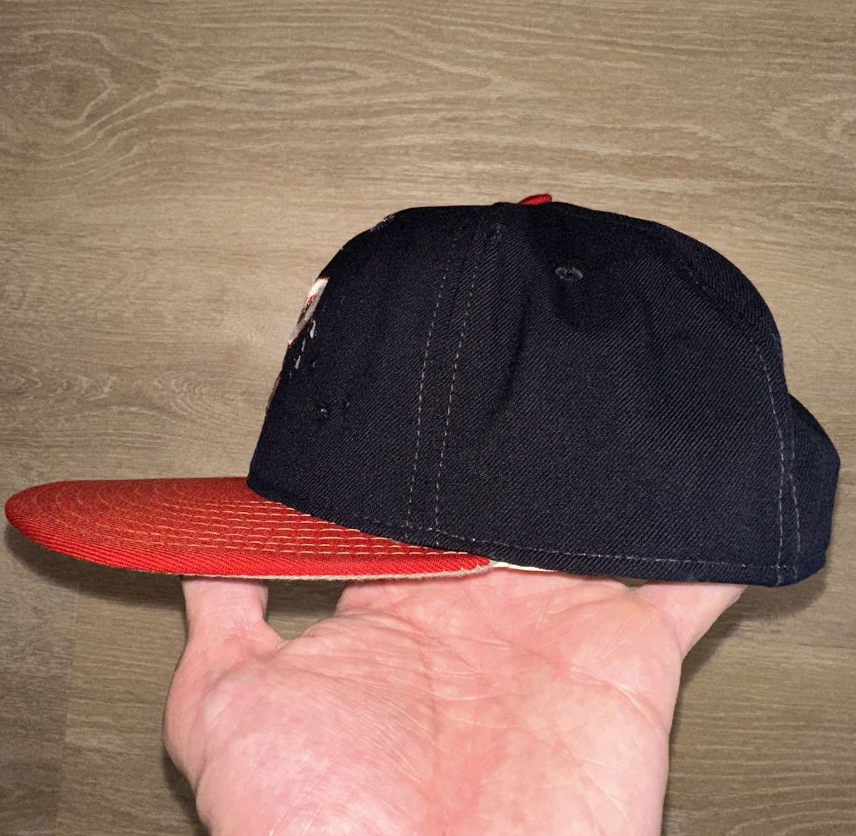 MLB × New Era × Vintage Vintage 80’s Chicago White Sox New Era Fitted Hat Size 7 5/8 Size 38 - 2 Thumbnail