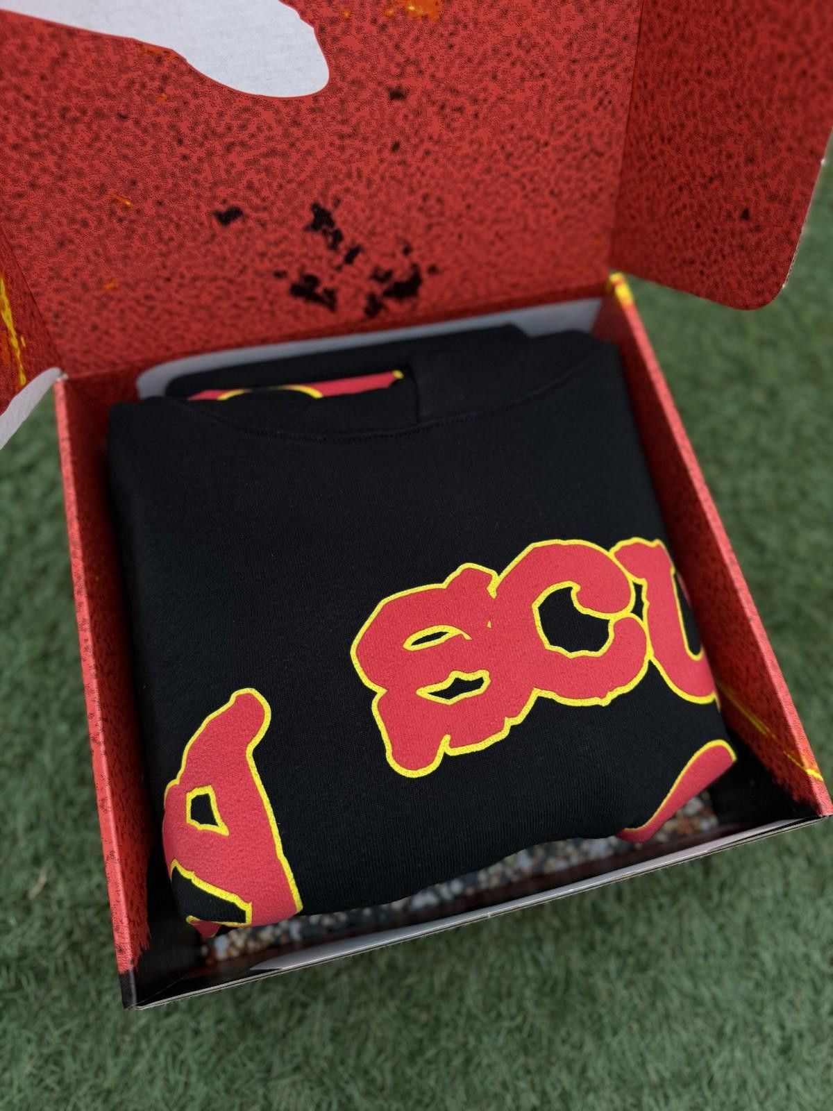 Sp5der Sp5der Worldwide Black Red Hoodie Size (XL) (NEW) Box + CD Size US XL / EU 56 / 4 - 5 Thumbnail