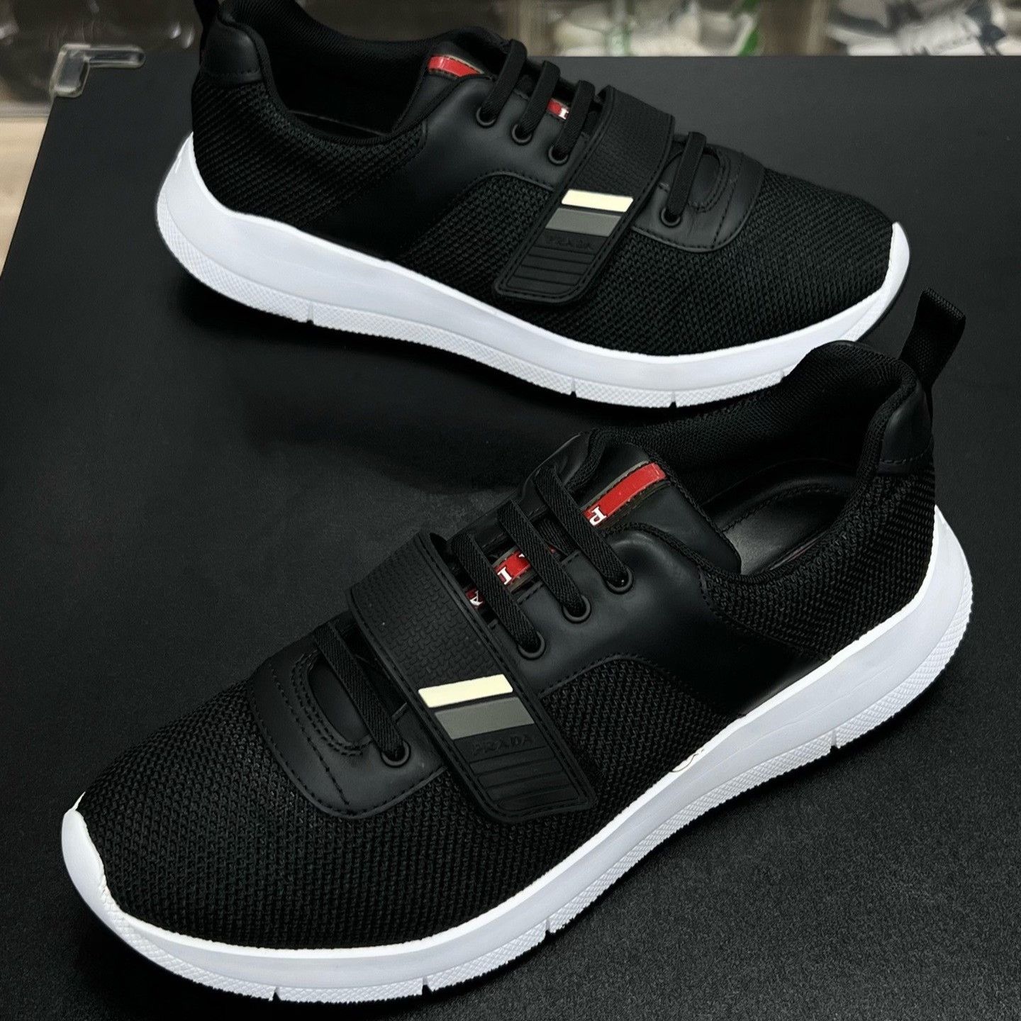 Prada Prada Velcro Designer Casual Streetwear Size US S / EU 44-46 / 1 - 1 Thumbnail