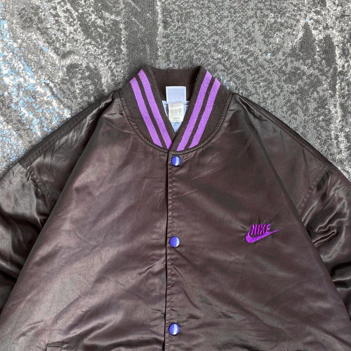 Nike Vintage 90’s Nike Small Swoosh Satin Varsity Jacket Size US L / EU 52-54 / 3 - 4 Thumbnail
