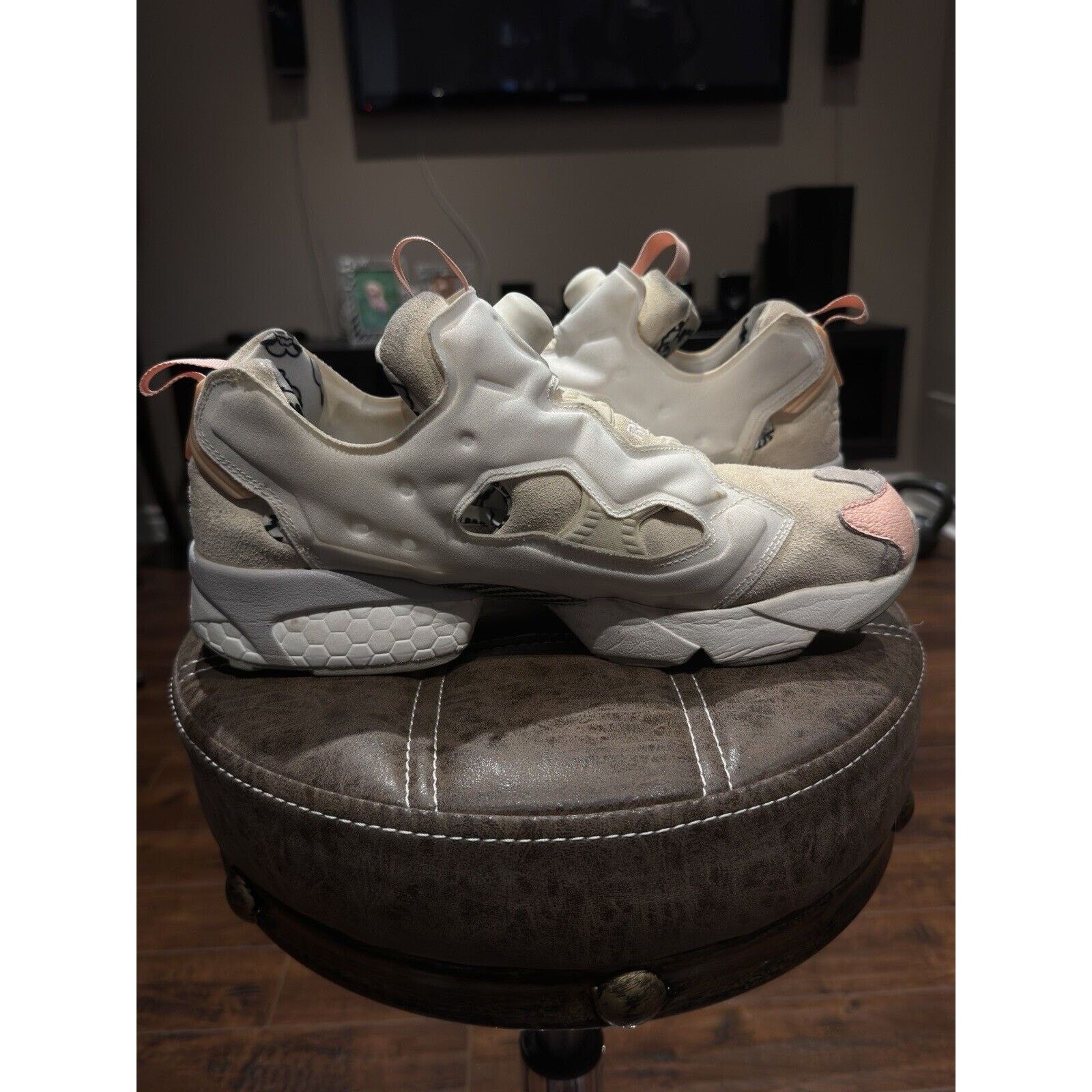 Reebok Reebok Instapump Fury OG “Year of the sheep” Size US 11 / EU 44 - 12 Thumbnail
