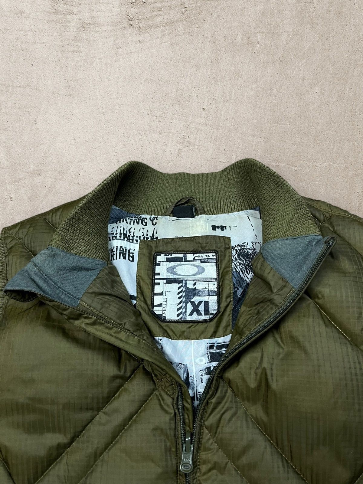 Oakley Oakley Puffer Vest Khaki Jacket Outdoors Mens XL Size US L / EU 52-54 / 3 - 4 Thumbnail