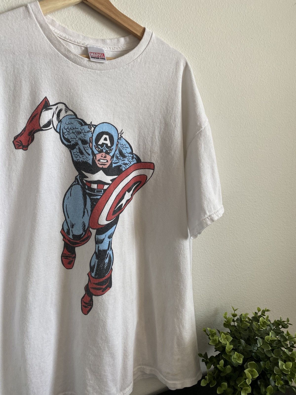 Marvel Comics 00s Marvel Captain America Tee Size US XXL / EU 58 / 5 - 2 Thumbnail