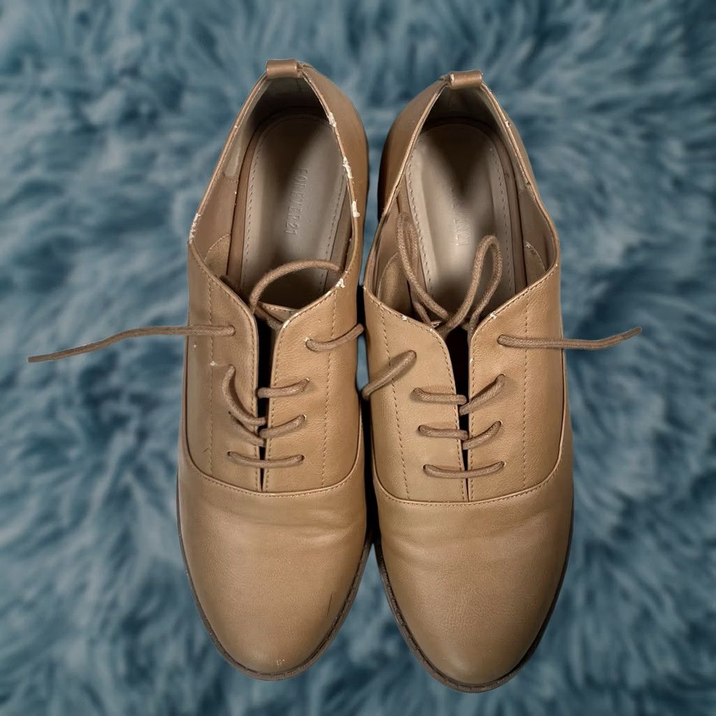 Forever 21 FOREVER 21 Women Loafer Derby Flat Brown Tan 8 US Size Faux Leather Derby Loafer Womens Size US 8 / IT 38 - 1 Thumbnail