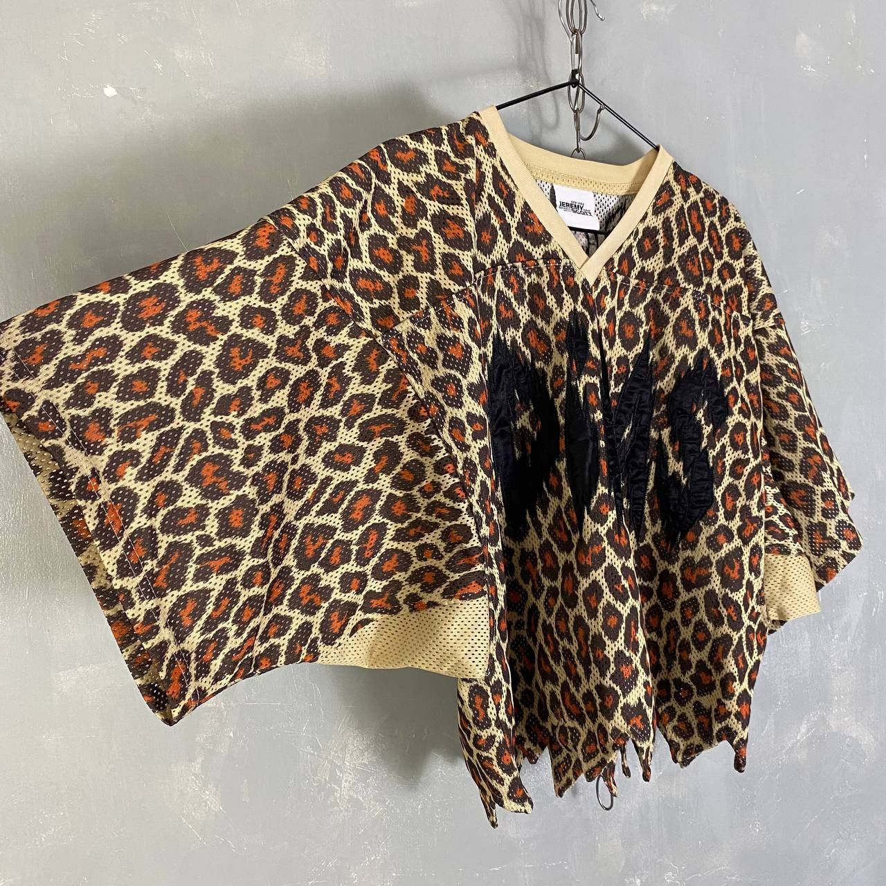 Adidas × Jeremy Scott Adidas Jeremy Scott SS12 Leopard Jersey Size L / US 10 / IT 46 - 3 Thumbnail
