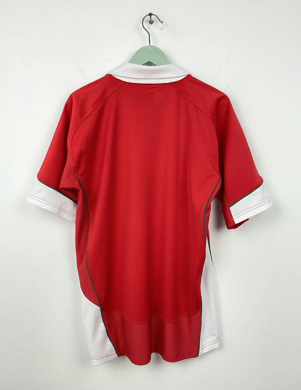 Under Armour Wales Rugby Union 2008 2009 Under Armour Jersey Shirt Size US M / EU 48-50 / 2 - 4 Thumbnail