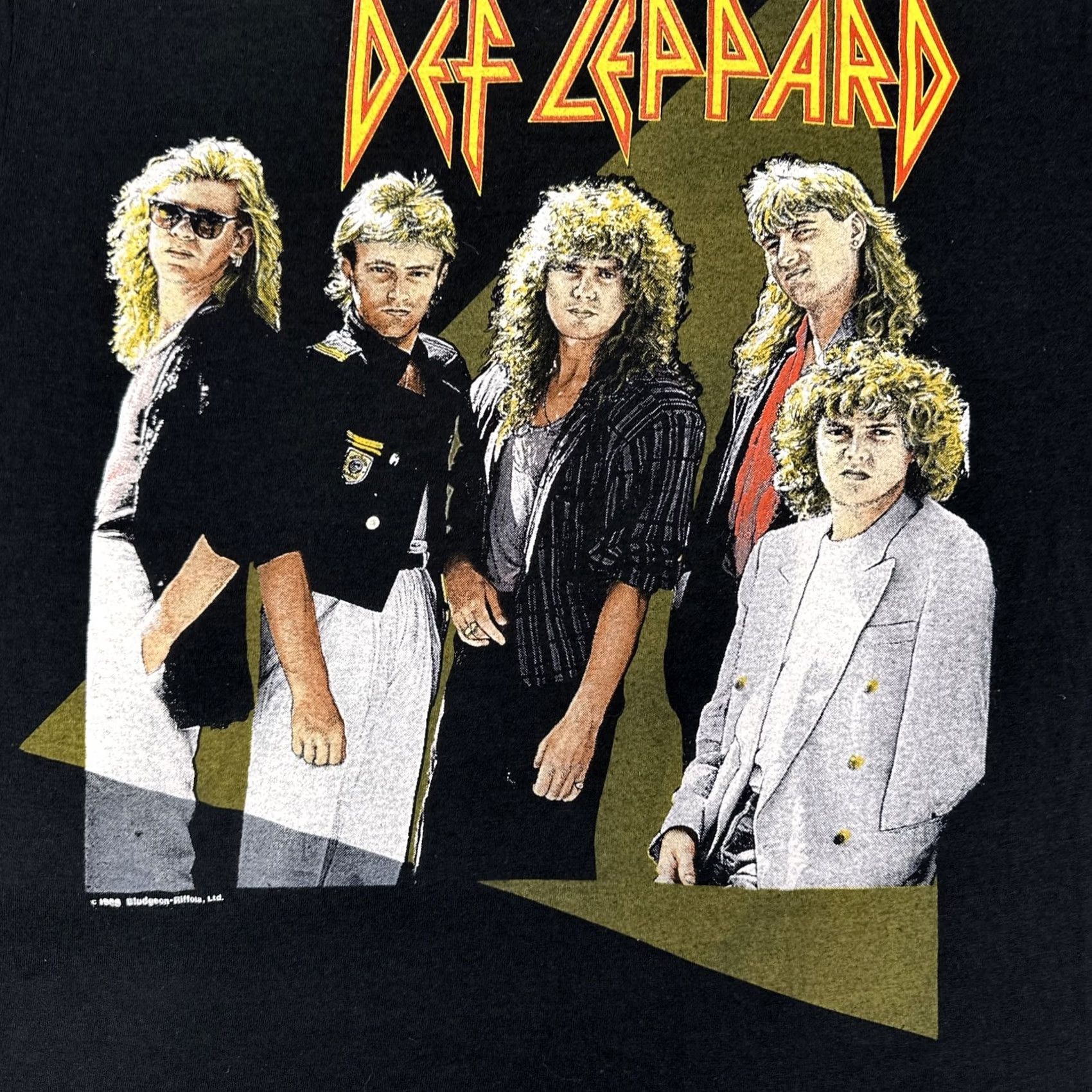 Vintage VINTAGE Def Leppard Single Stitch 1988 Hysteria Tour T-Shirt 80s CHED Tag S/M Black Unisex 50/50 Graphic Tee Mens Womens Boys Girls Size US S / EU 44-46 / 1 - 2 Thumbnail