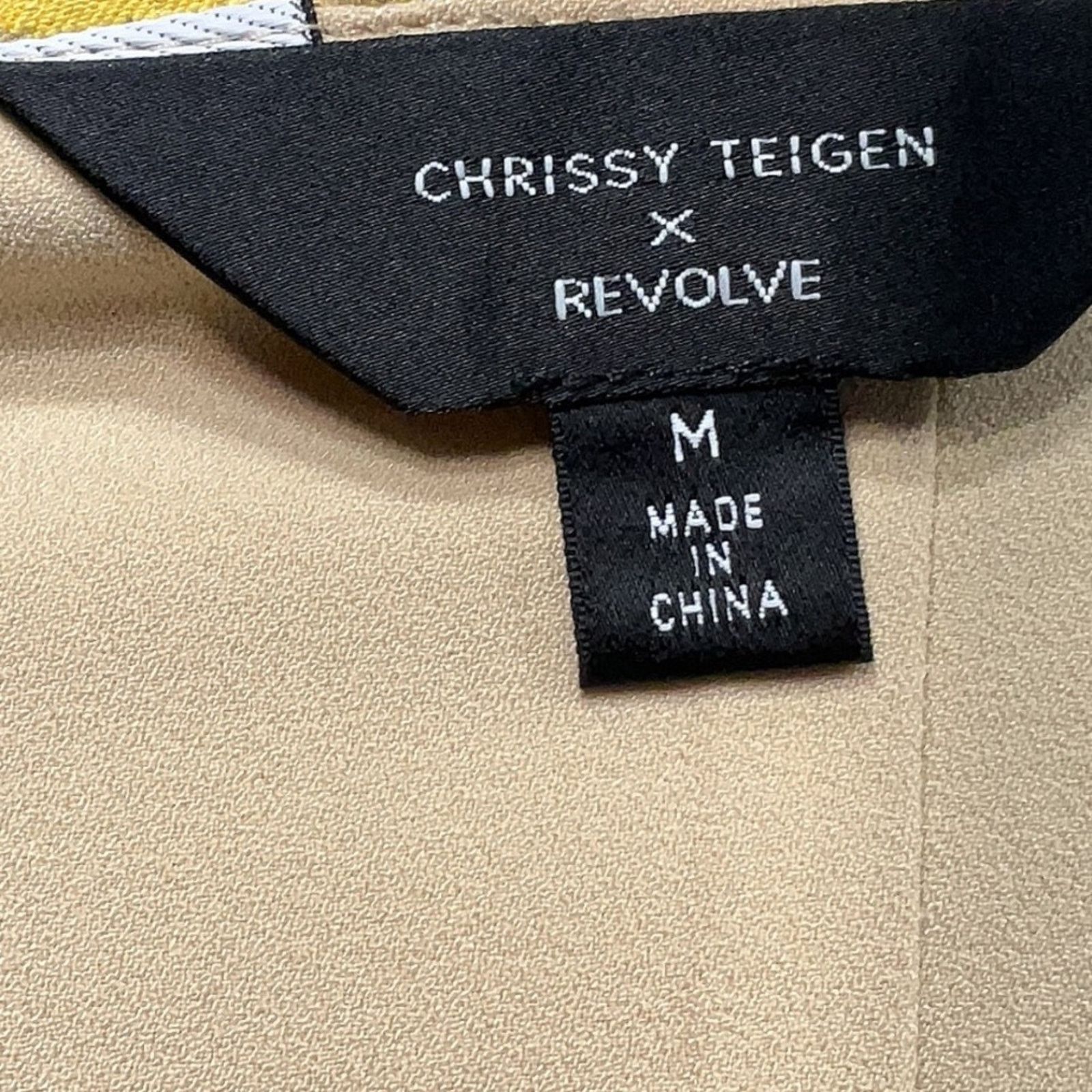 REVOLVE Revolve x Chrissy Teigen Tom Kha Dress - Size Medium Size M / US 6-8 / IT 42-44 - 4 Thumbnail
