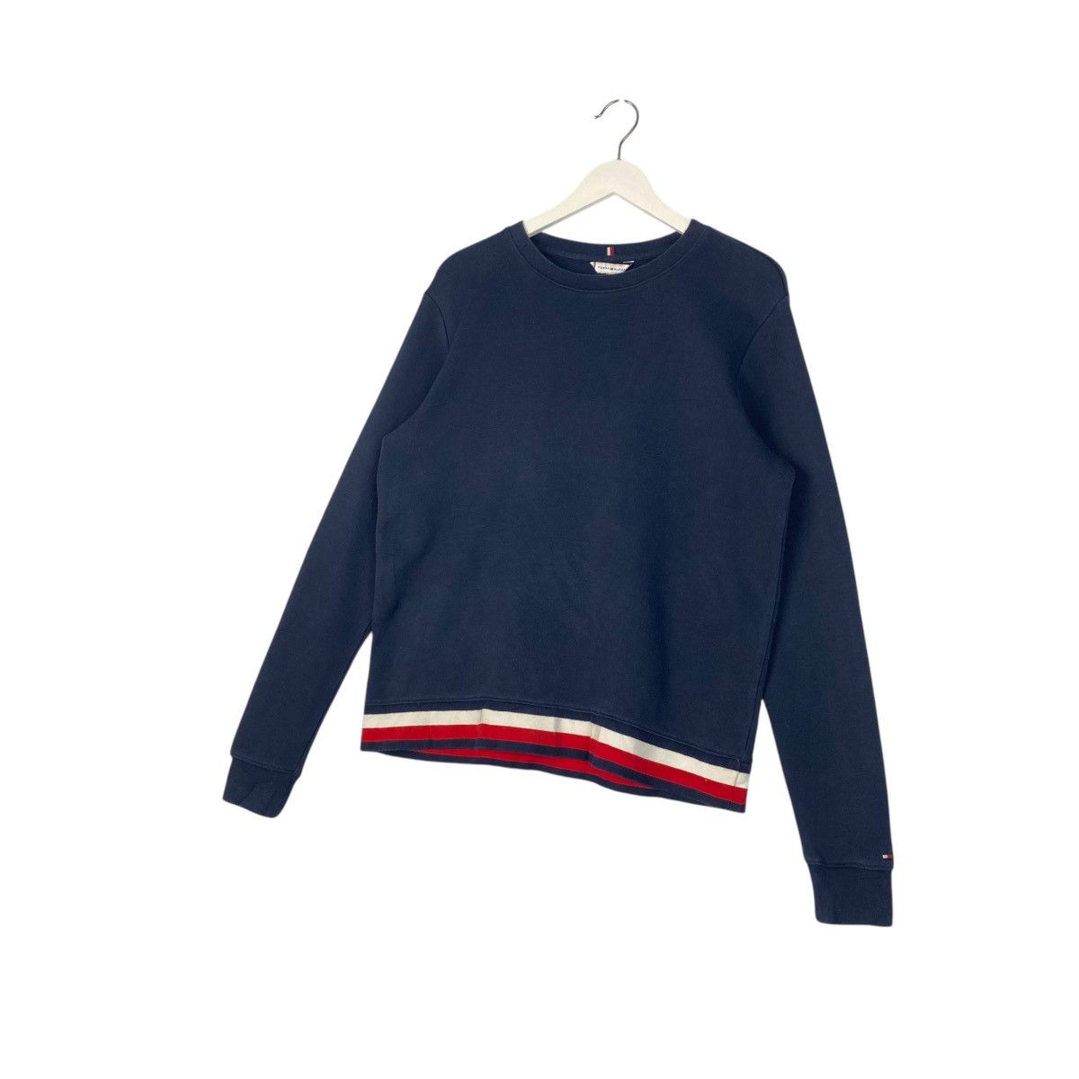 Vintage Vintage Tommy Hilfiger Embroidered Crewneck Sweatshirt Blue Size US XS / EU 42 / 0 - 2 Thumbnail