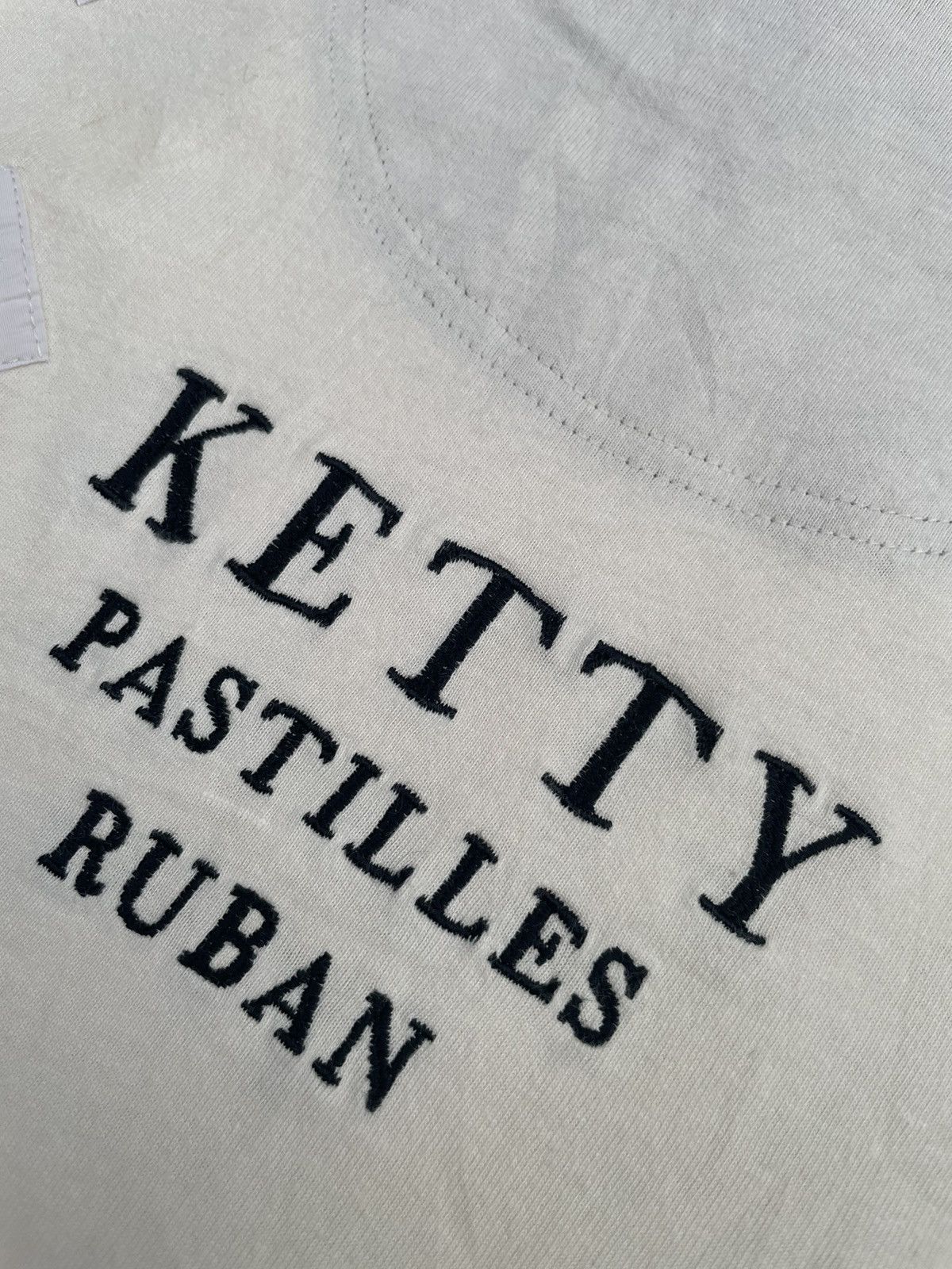Japanese Brand Ketty Pastilles Ruban Hoodie Tshirt Size US M / EU 48-50 / 2 - 7 Thumbnail