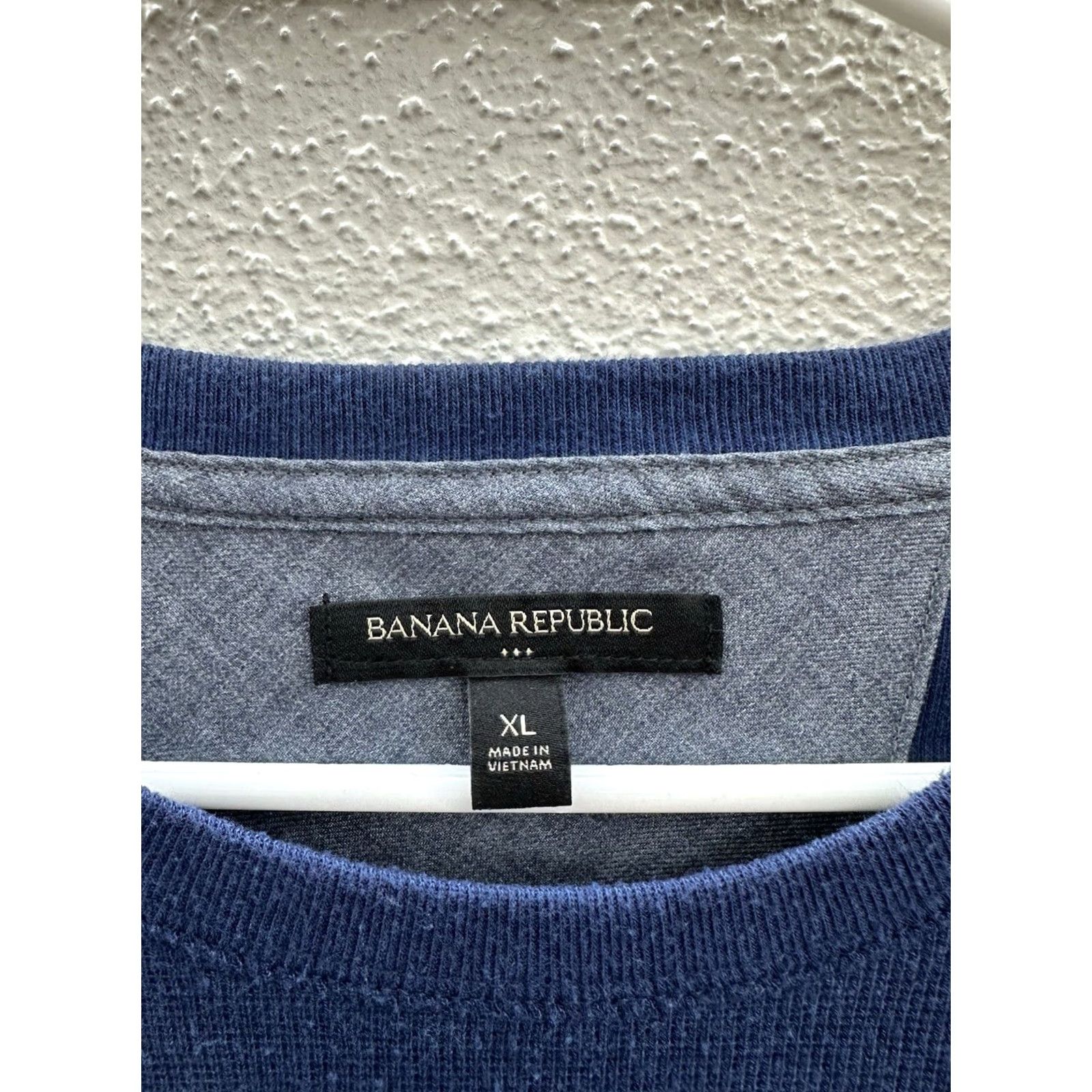Banana Republic Banana Republic Mens Sweater Shirt XL Blue Long Sleeve Knit Pullover Shirt Knits Casual Mens Garden Party USA Classic Knit Style Size US XL / EU 56 / 4 - 3 Thumbnail