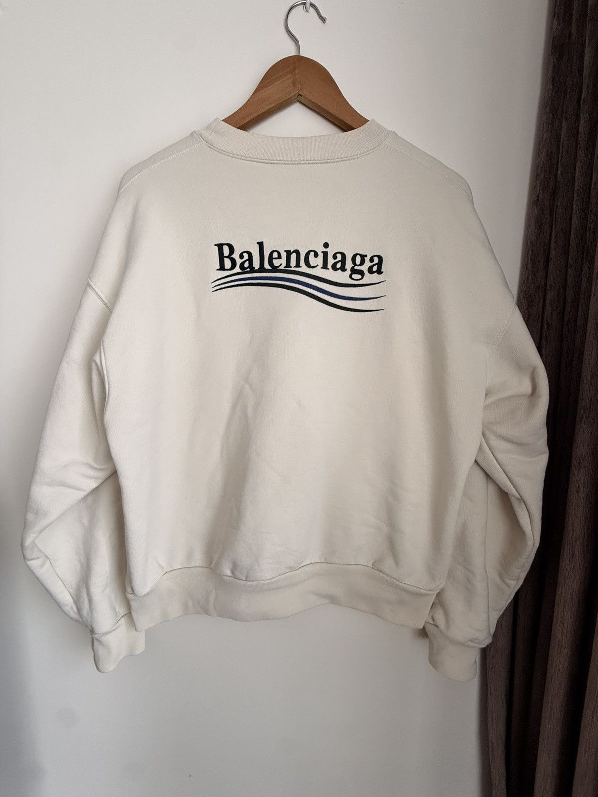 Balenciaga Balenciaga Political Campaign Embroidered Sweatshirt – Cream Size US XS / EU 42 / 0 - 5 Thumbnail