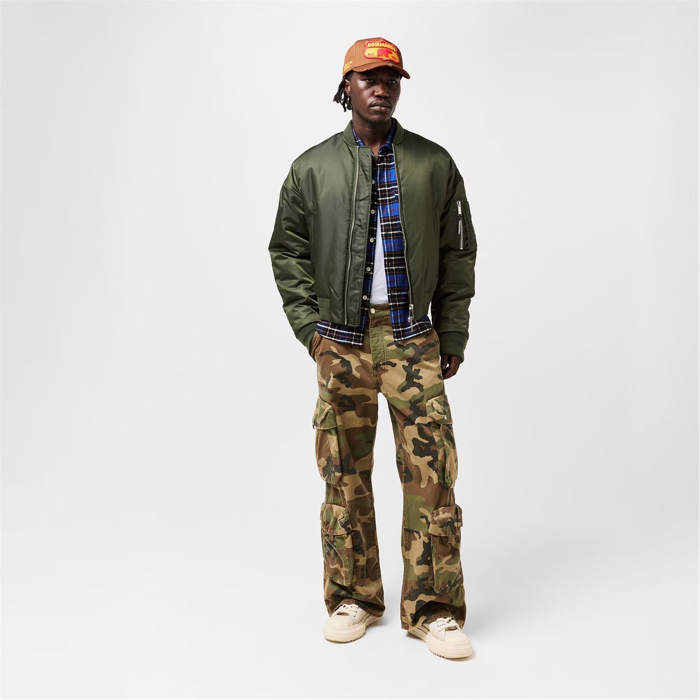 Dsquared2 o1g2r1mq0426 Bomber Jacket in Miltary Green Size US M / EU 48-50 / 2 - 6 Thumbnail