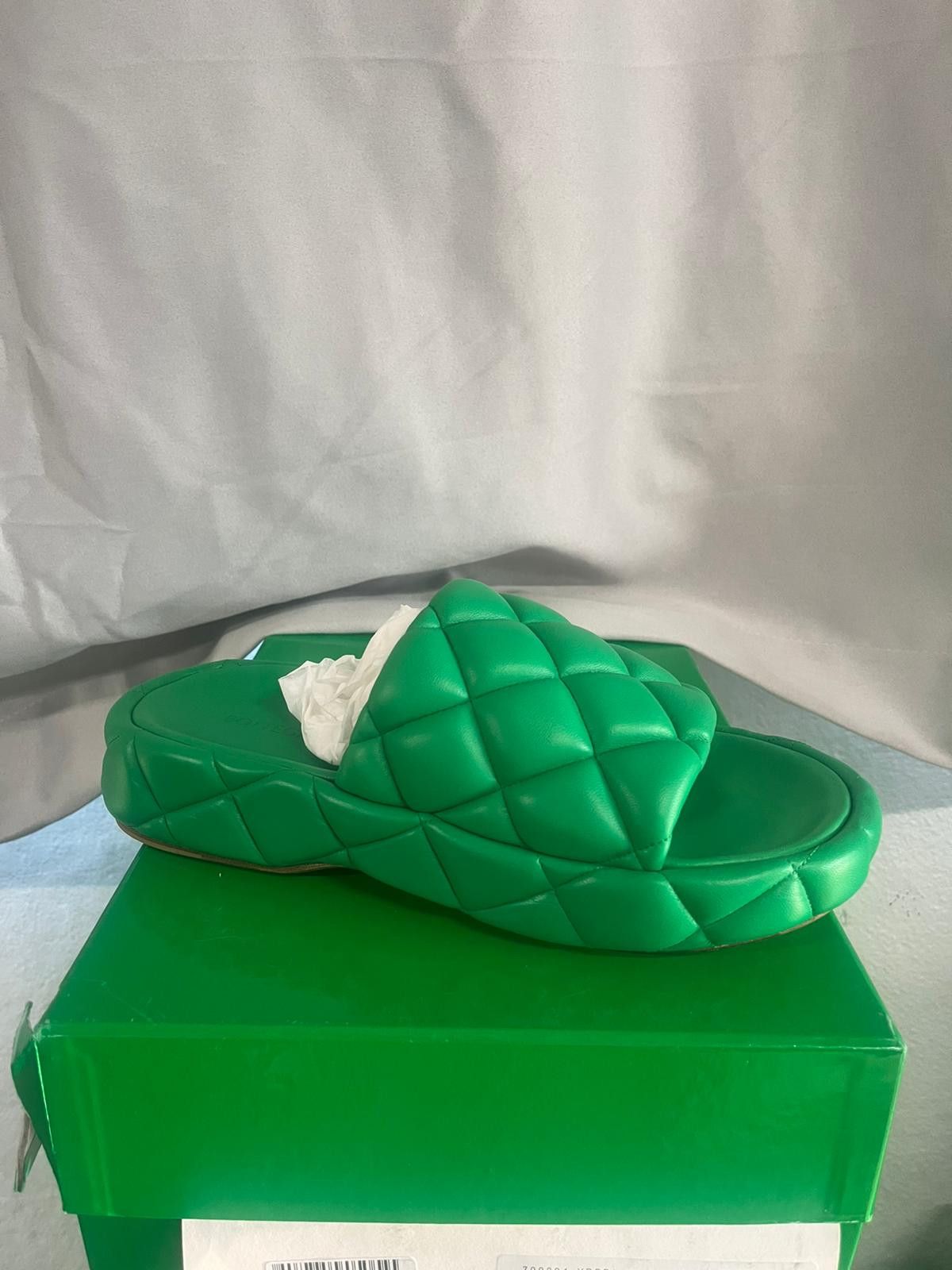 o1qlp Nappa Matelass Padded Sandal in Parakeet
