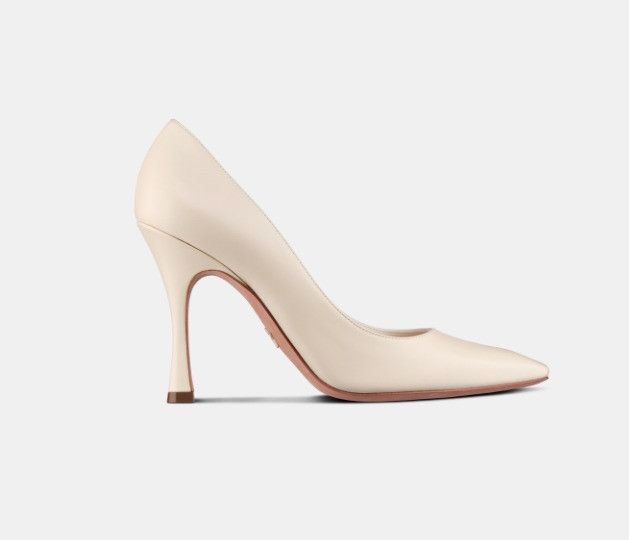 o1w1db10224 Dior Attract Pump in White