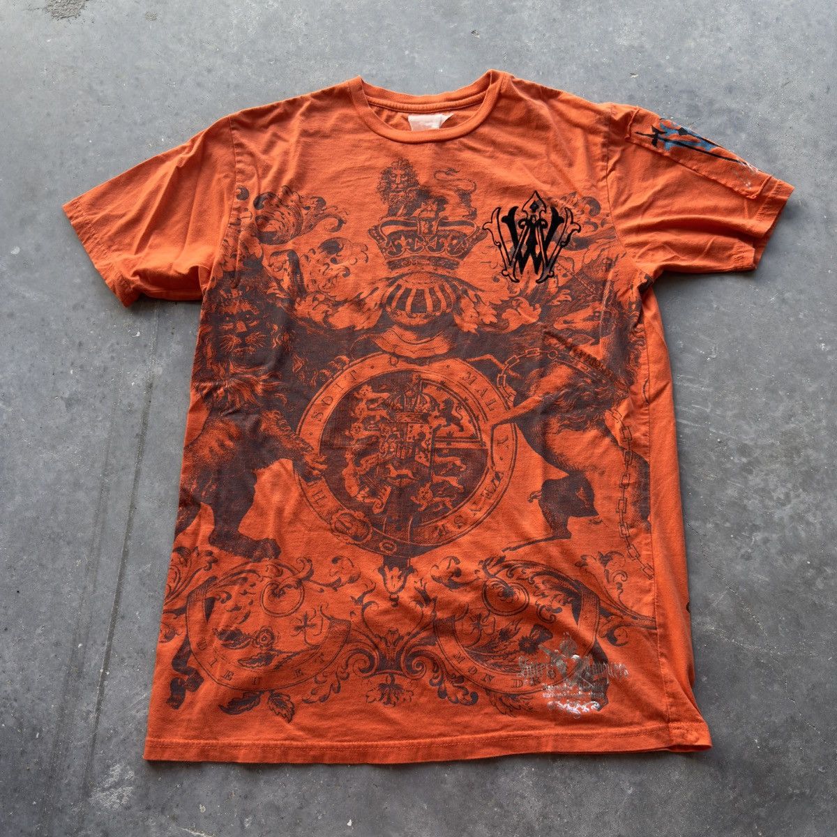 Other Crazy Y2K affliction xtreme couture baggy skull Lion shirt Size US M / EU 48-50 / 2 - 1 Thumbnail