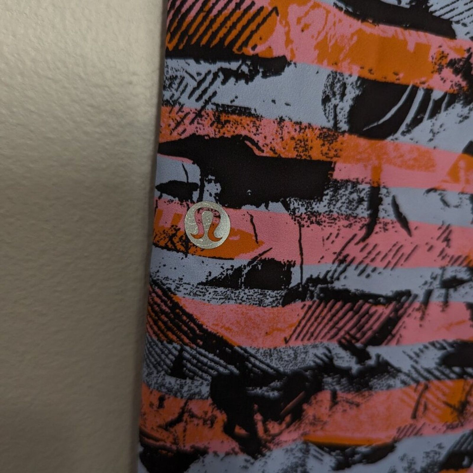 Lululemon Lululemon Fast & Free 7/8 Tight II Nulux 25" Inversion Multi Size 30" / US 8 / IT 44 - 10 Thumbnail