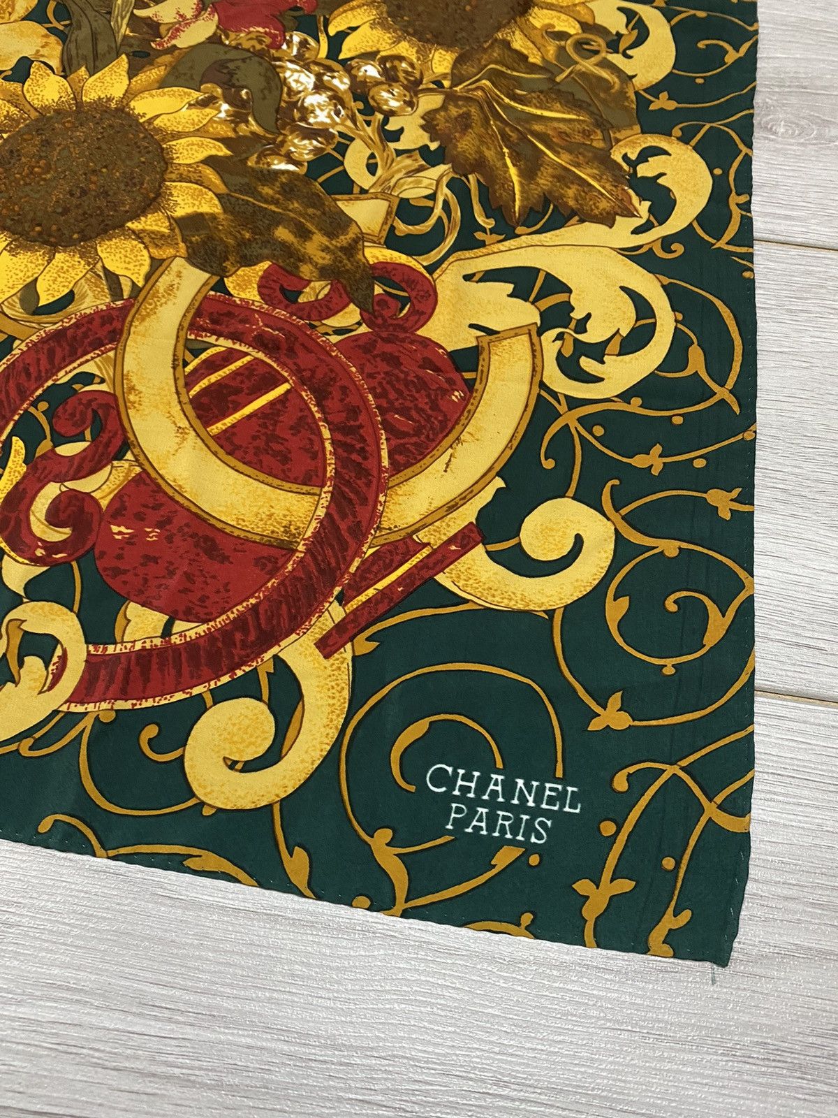 Vintage Chanel Silk Scarf CC Muffler Coco Mark Sunflower Pattern Size ONE SIZE - 2 Thumbnail