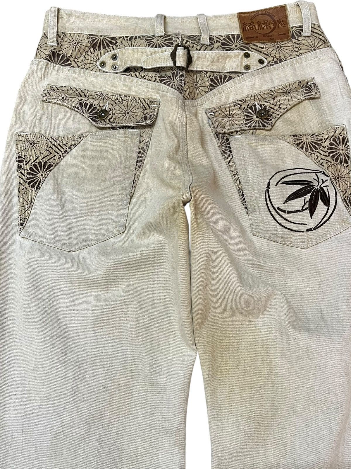 Le Grande Bleu (L.G.B.) Vintage Karakuri Tamashi Embroidery Buckle Belt Denim Size US 31 - 8 Thumbnail
