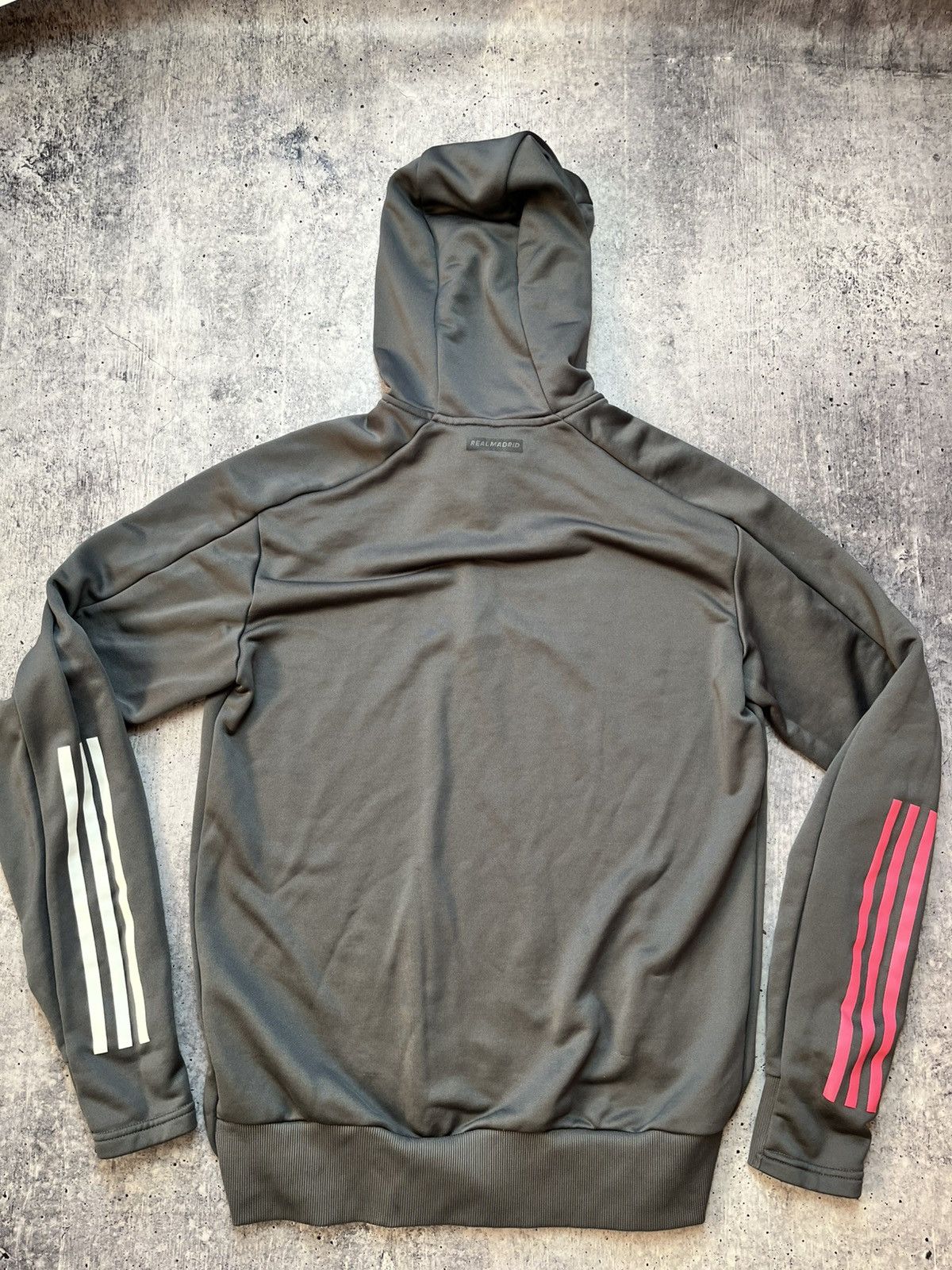Adidas REAL MADRID TRACK HOODIE - GREY FIVE/SPRING 2020/2021 SIZE M Size US M / EU 48-50 / 2 - 5 Thumbnail