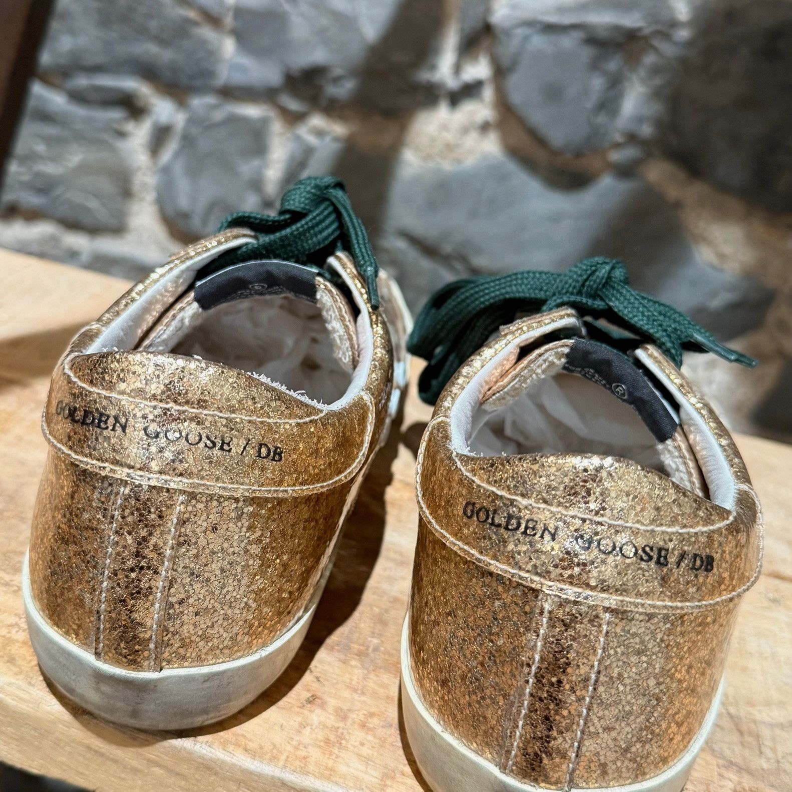 Golden Goose Golden Goose Superstar Gold Glitter Sneakers Size US 7 / IT 37 - 7 Thumbnail
