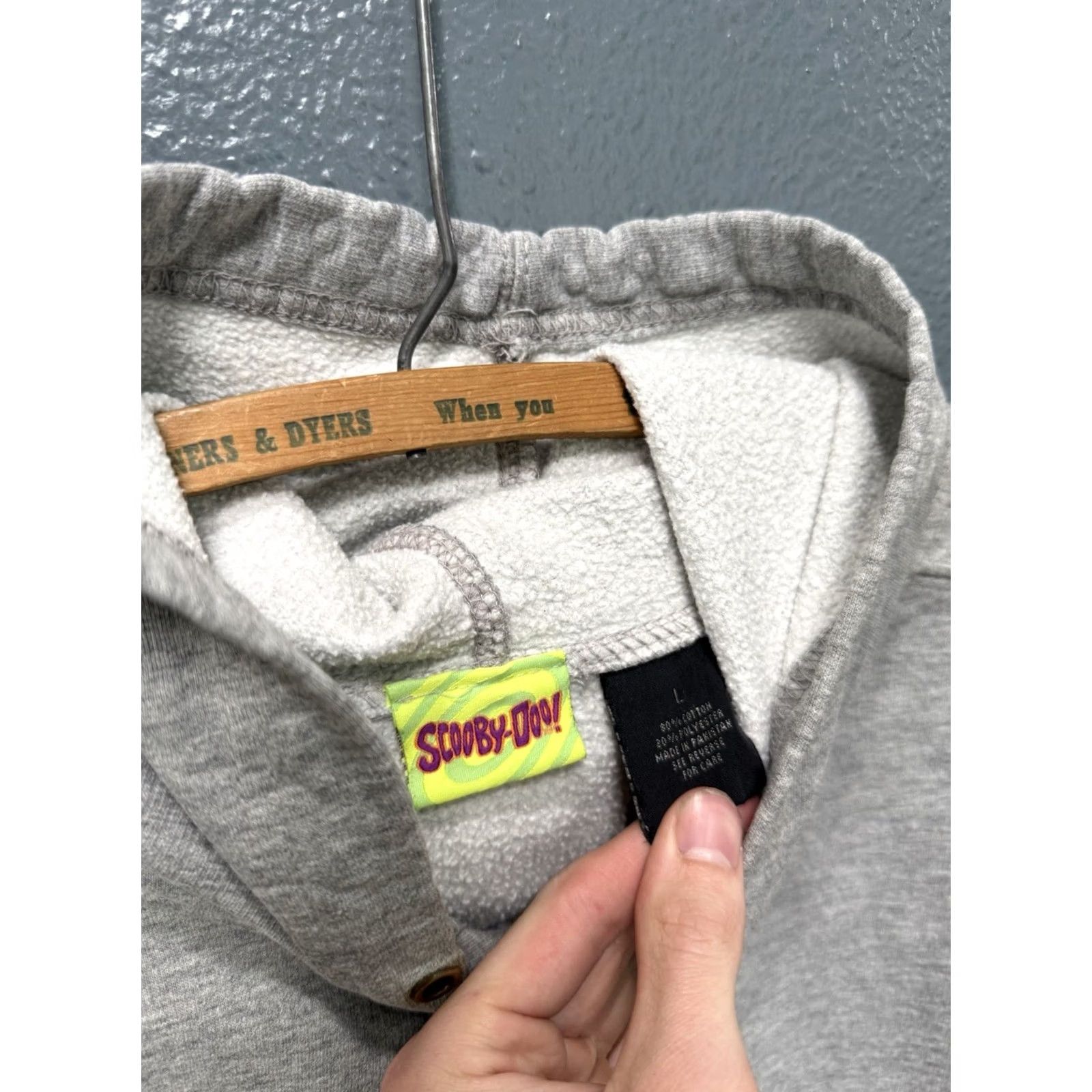 Vintage VINTAGE Scooby Doo Hoodie Gray XL Mens Pullover 2002 Haunted Castle Size US XL / EU 56 / 4 - 2 Thumbnail