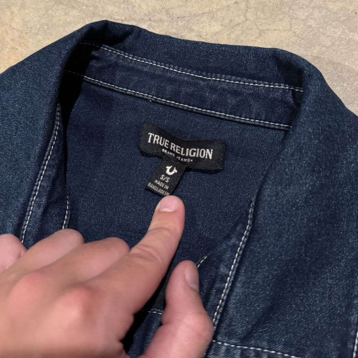 True Religion Vtg True Religion Faded Denim Pearl Snap Shirt Grunge ERD Size US S / EU 44-46 / 1 - 5 Thumbnail