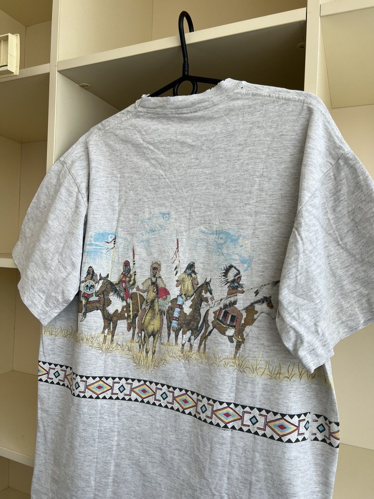 Vintage Vintage 90s St. Louis Native American T-Shirt Museum Size XL Size US XL / EU 56 / 4 - 17 Thumbnail
