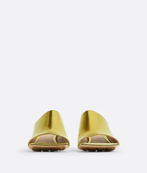 Bottega Veneta o1n1vont1225 Stretch Mules in Gold Size US 10.5 / IT 40.5 - 2 Thumbnail