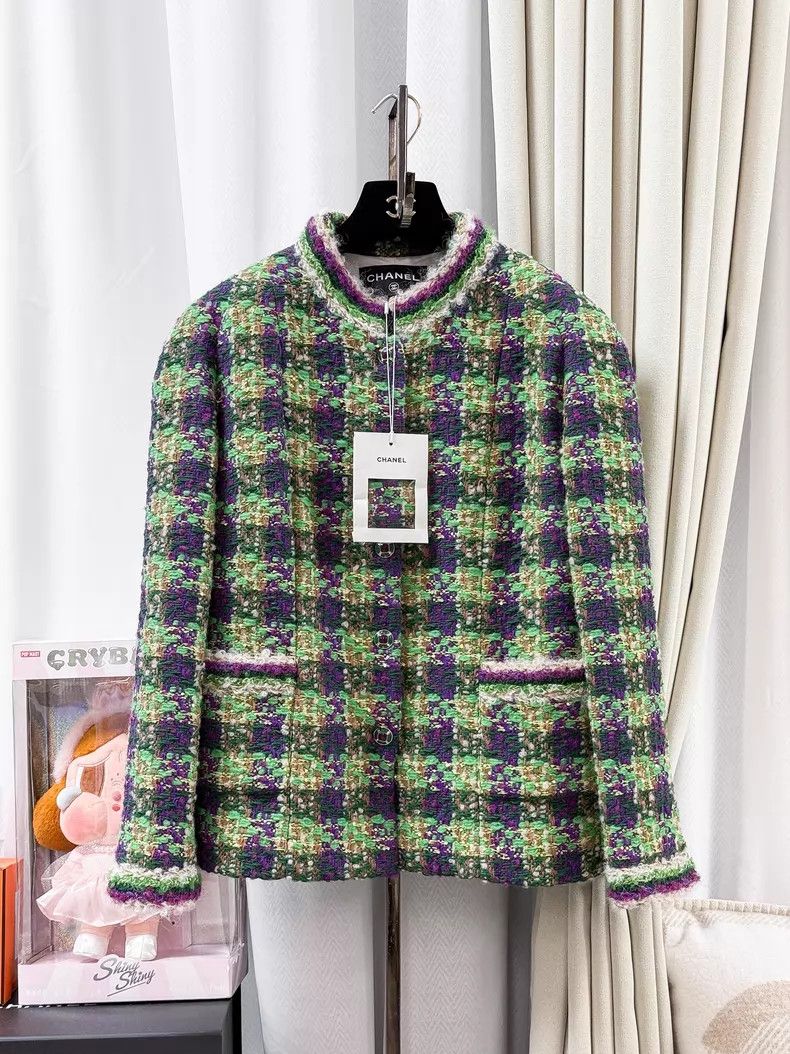 Chanel Chanel Purple plaid tweed long-sleeved jacket Size S / US 4 / IT 40 - 1 Thumbnail