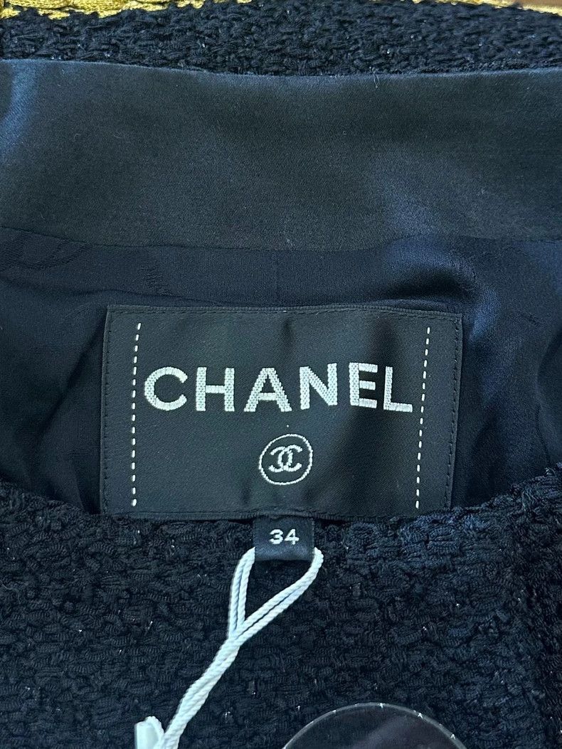 Chanel Chanel Metropolitan Series Black Gold-plated Jacket Size XXS / US 00 / IT 34 - 6 Thumbnail