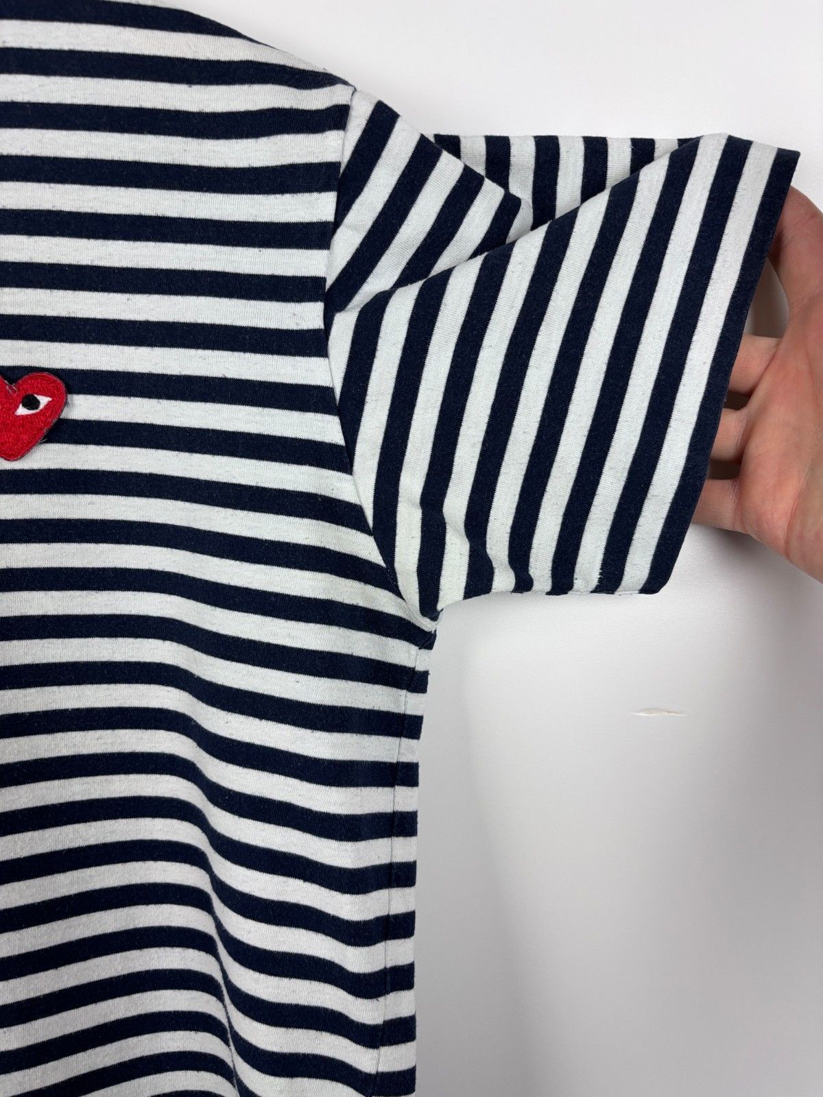 Comme des Garcons PLAY Comme Des Garcons Play Striped T-Shirt White Blue Size ~M Size M / US 6-8 / IT 42-44 - 5 Thumbnail