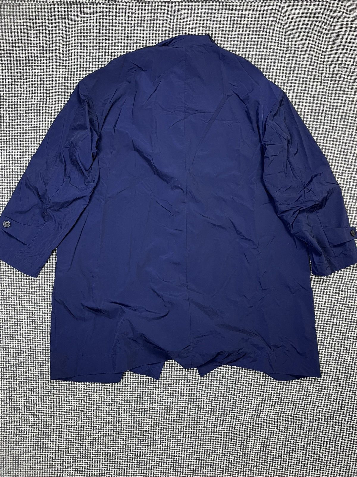 Japanese Brand × Jil Sander × Uniqlo Uniqlo +J Jil Sander oversized light nylon coat Size US L / EU 52-54 / 3 - 3 Thumbnail