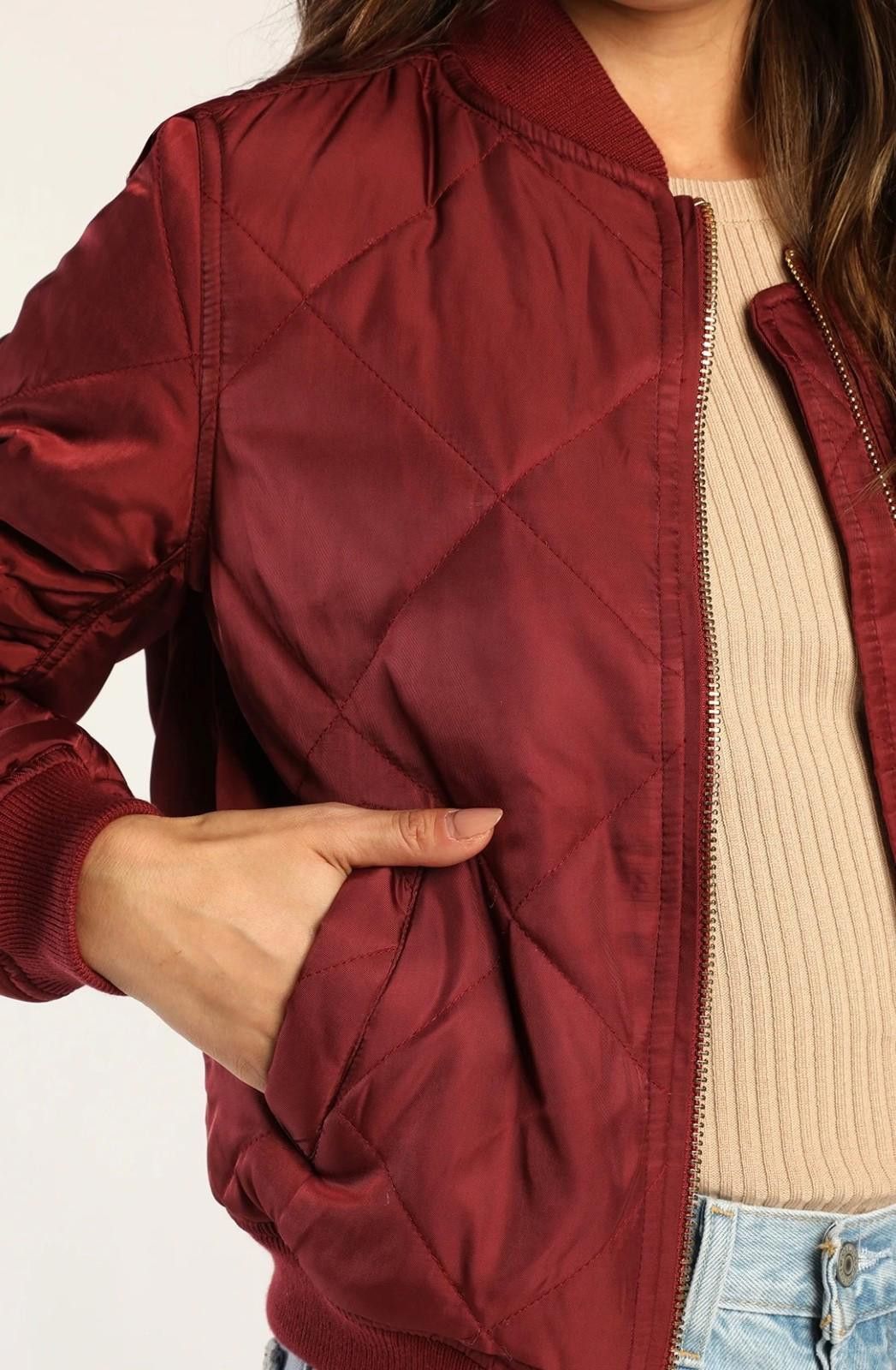 Lulus LULUS Quilted Bomber Jacket in Burgundy (X-SMALL) Size XS / US 0-2 / IT 36-38 - 5 Thumbnail