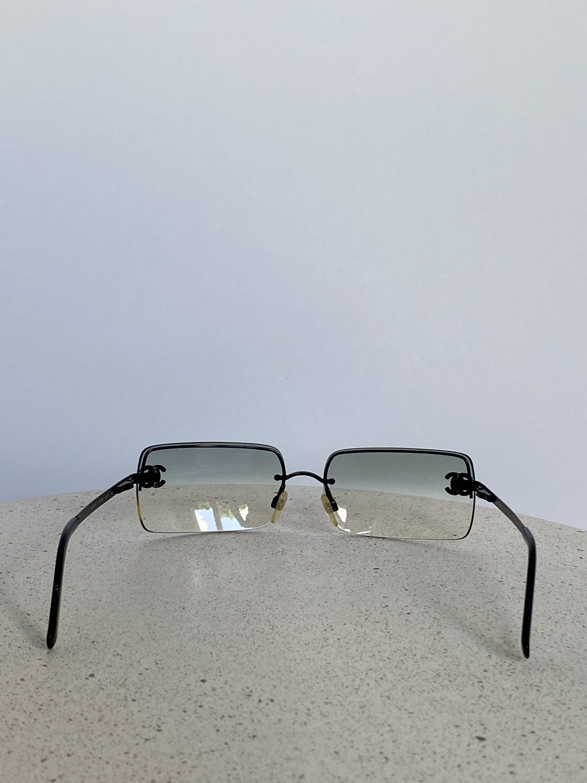 Chanel × Vintage Chanel CC 4104-B sunglasses rhinestones black rimless Size ONE SIZE - 6 Thumbnail