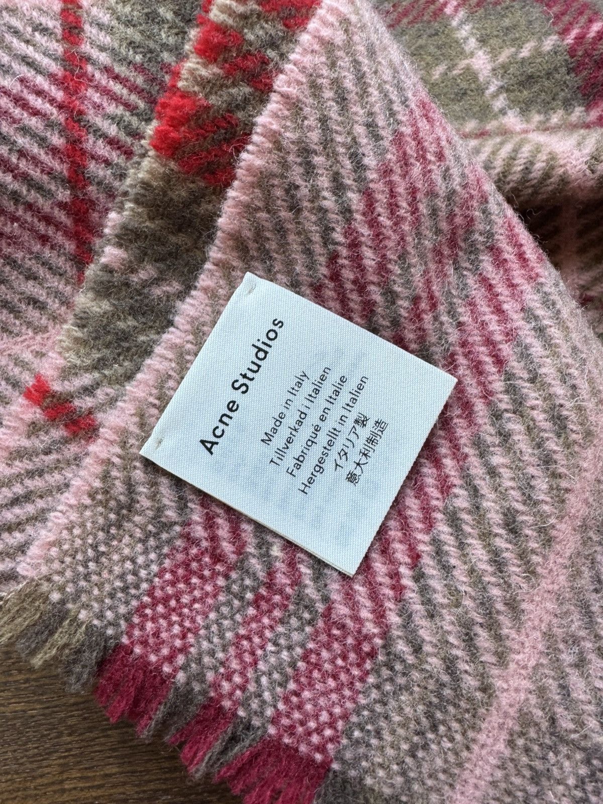 Acne Studios Acne Studios Logo Large Scarf Size ONE SIZE - 4 Thumbnail