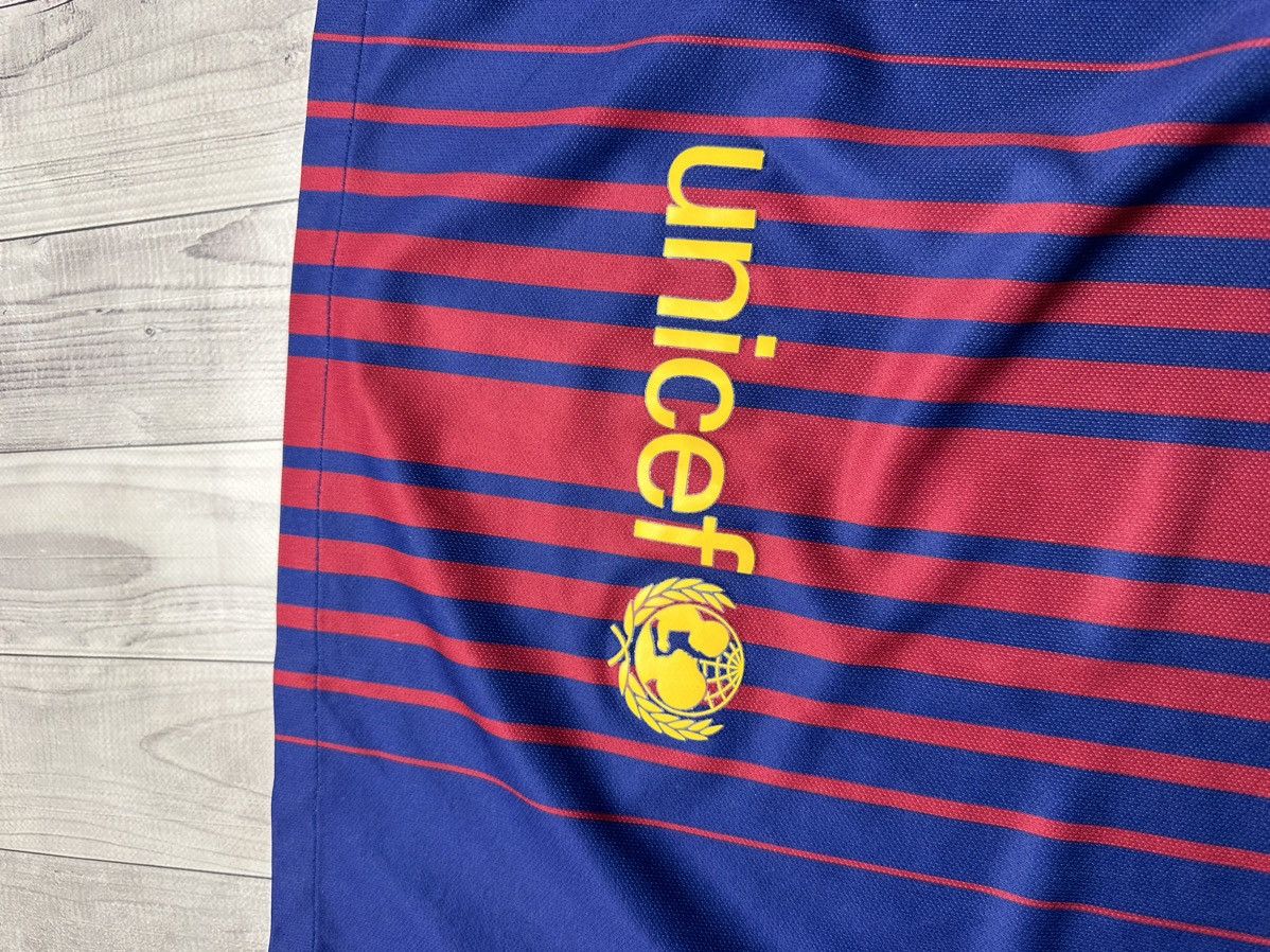 Nike × Vintage Vintage Nike Barcelona soccer jersey size m Size US M / EU 48-50 / 2 - 9 Thumbnail