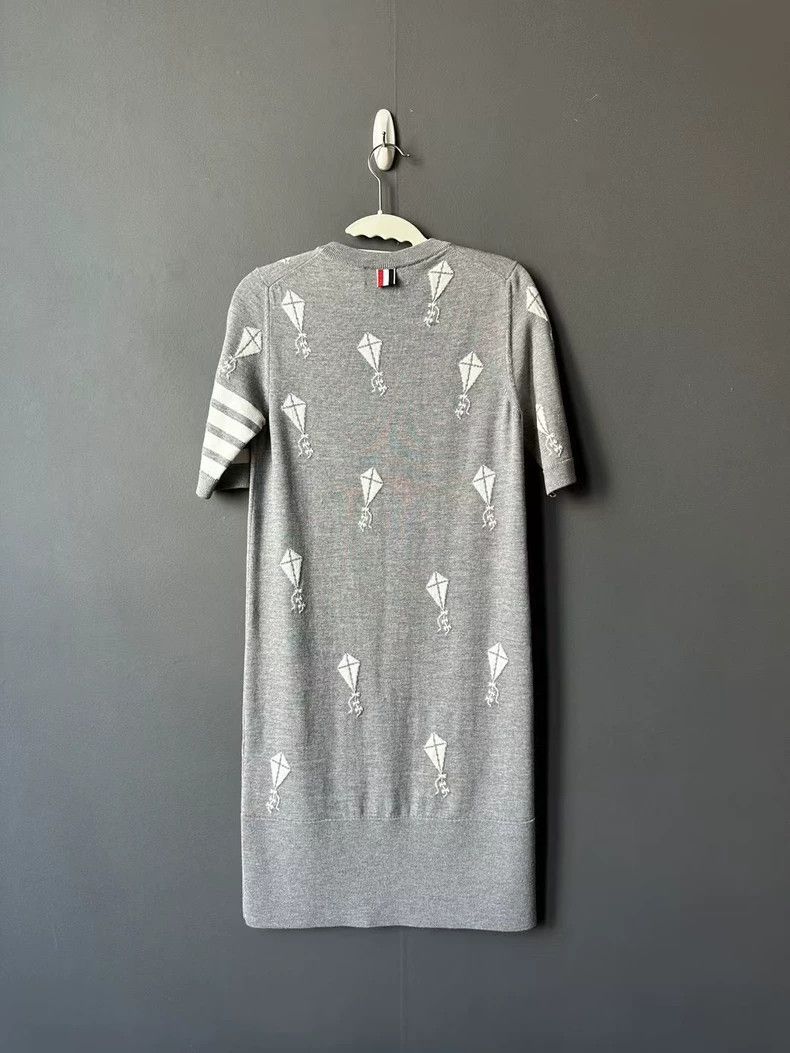 Thom Browne Thom browne Kite wool dress 2503-Nextarrow Size XS / US 0-2 / IT 36-38 - 2 Thumbnail