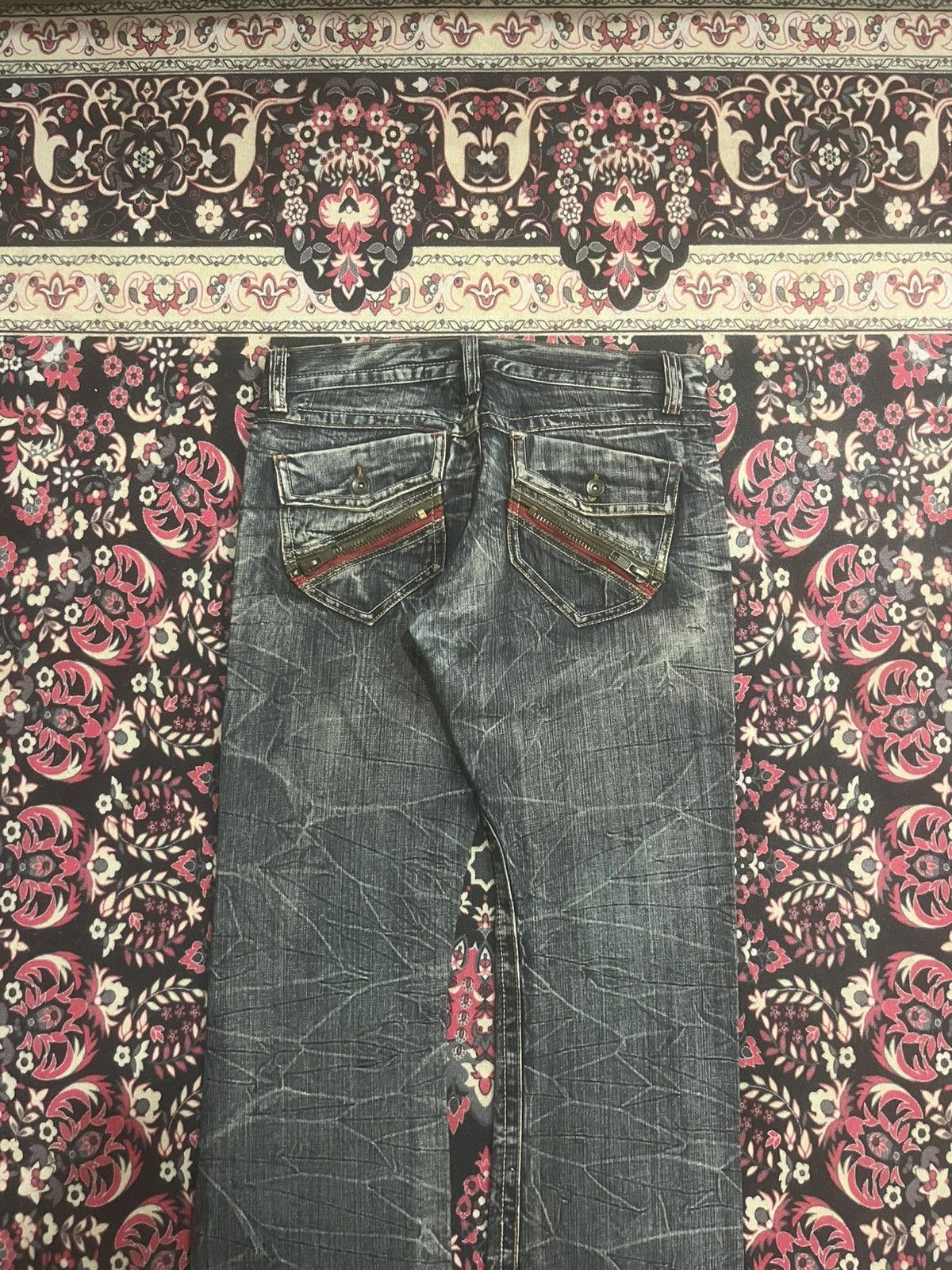semanticdesign Japan Semantic Design Dark Washed Cracked Fringe Flare Jeans Size US 32 / EU 48 - 6 Thumbnail
