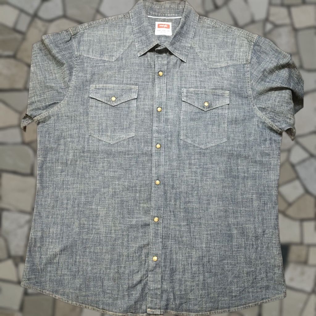 Wrangler VINTAGE Wrangler Denim Pearl Snap Shirt Blue Mens XL Western Cowboy Button-Up Size US XL / EU 56 / 4 - 1 Thumbnail