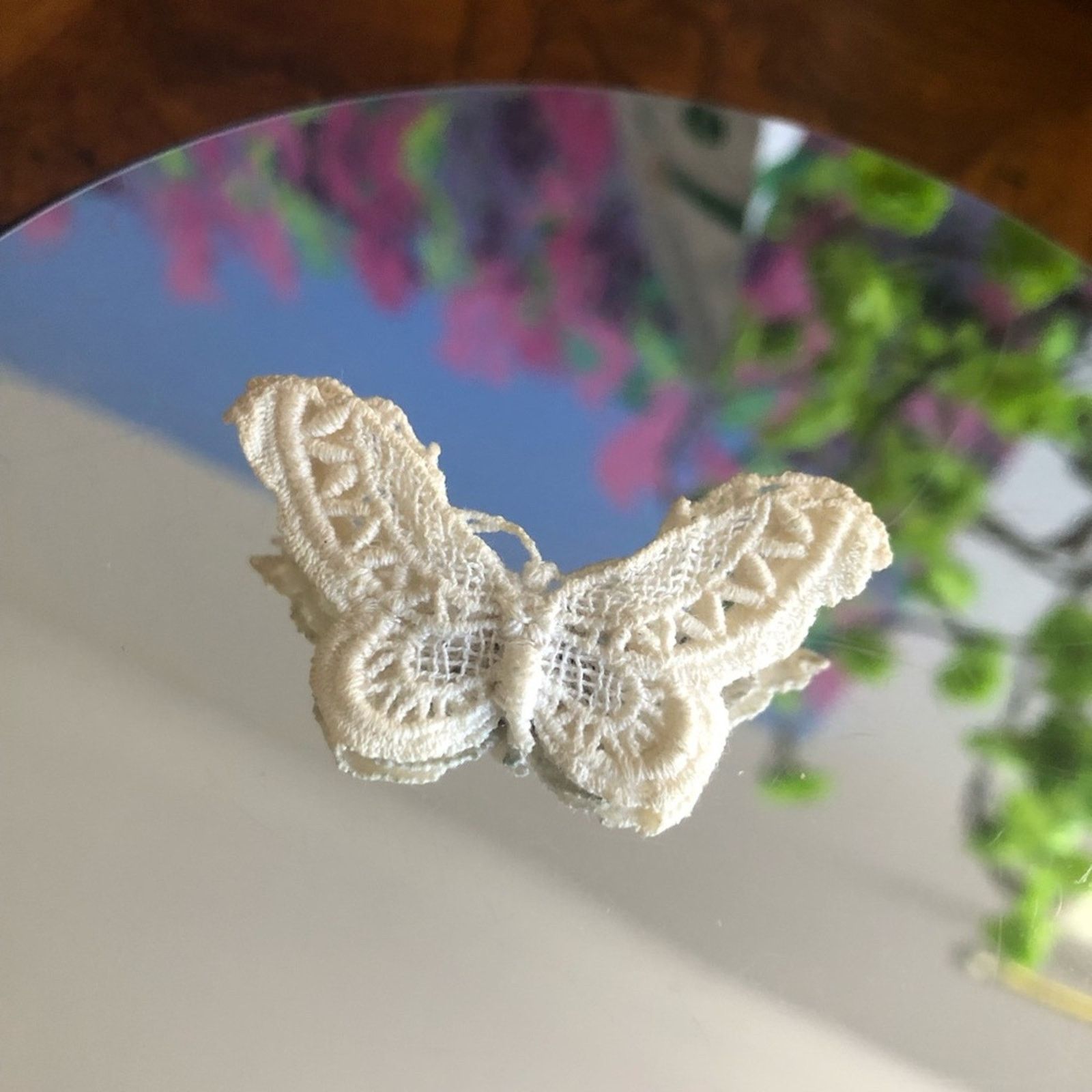 Vintage Vintage handmade crochet lace butterfly brooch pin Size ONE SIZE - 1 Thumbnail