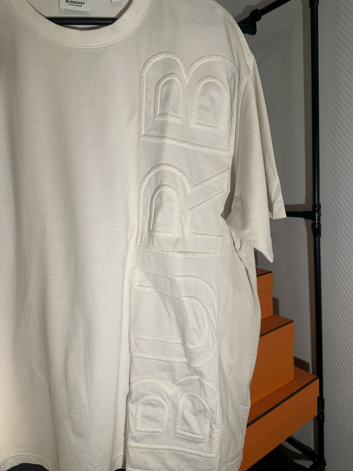 Burberry Burberry White 3D Logo Applique T-Shirt — Oversized Branding Size US M / EU 48-50 / 2 - 2 Thumbnail