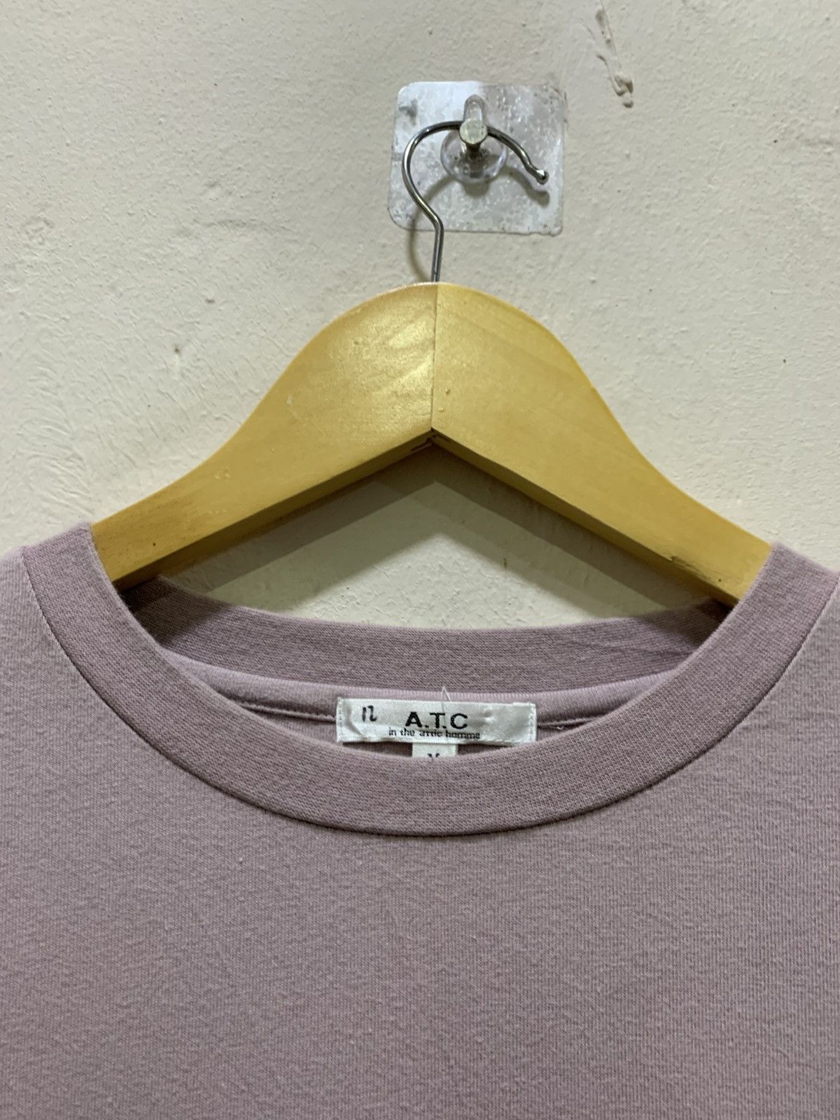 In The Attic Vintage In The Attic Homme Rare T-Shirt Size US L / EU 52-54 / 3 - 5 Thumbnail