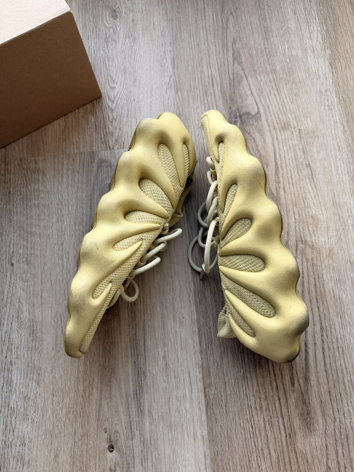 Adidas Adidas Yeezy 450 Size US 10 / EU 43 - 11 Thumbnail