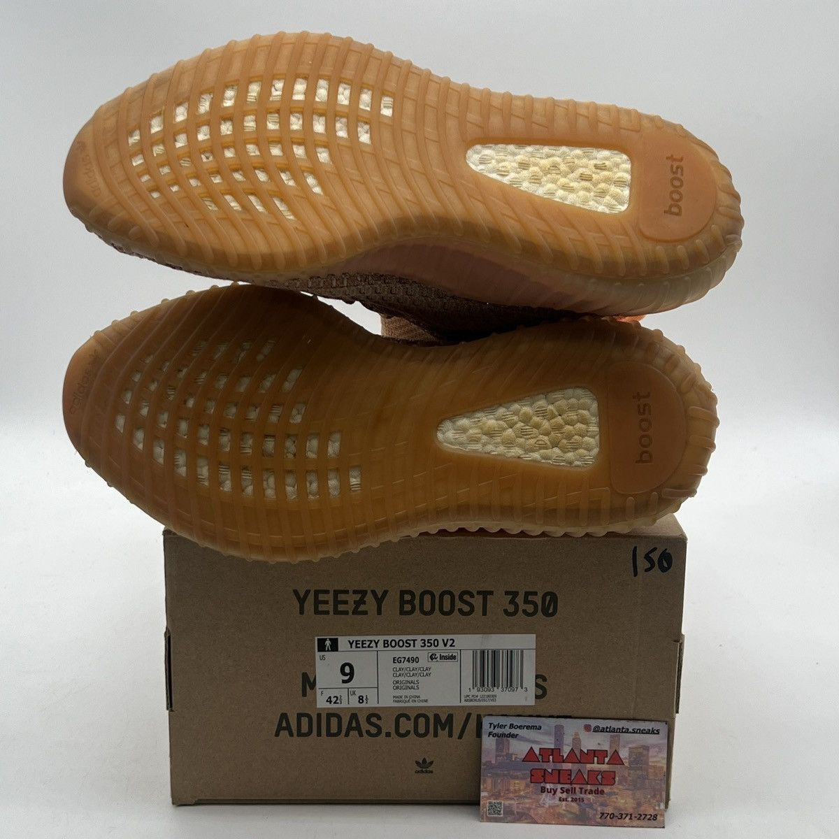 Adidas Yeezy boost 350 Clay Size US 9 / EU 42 - 8 Thumbnail