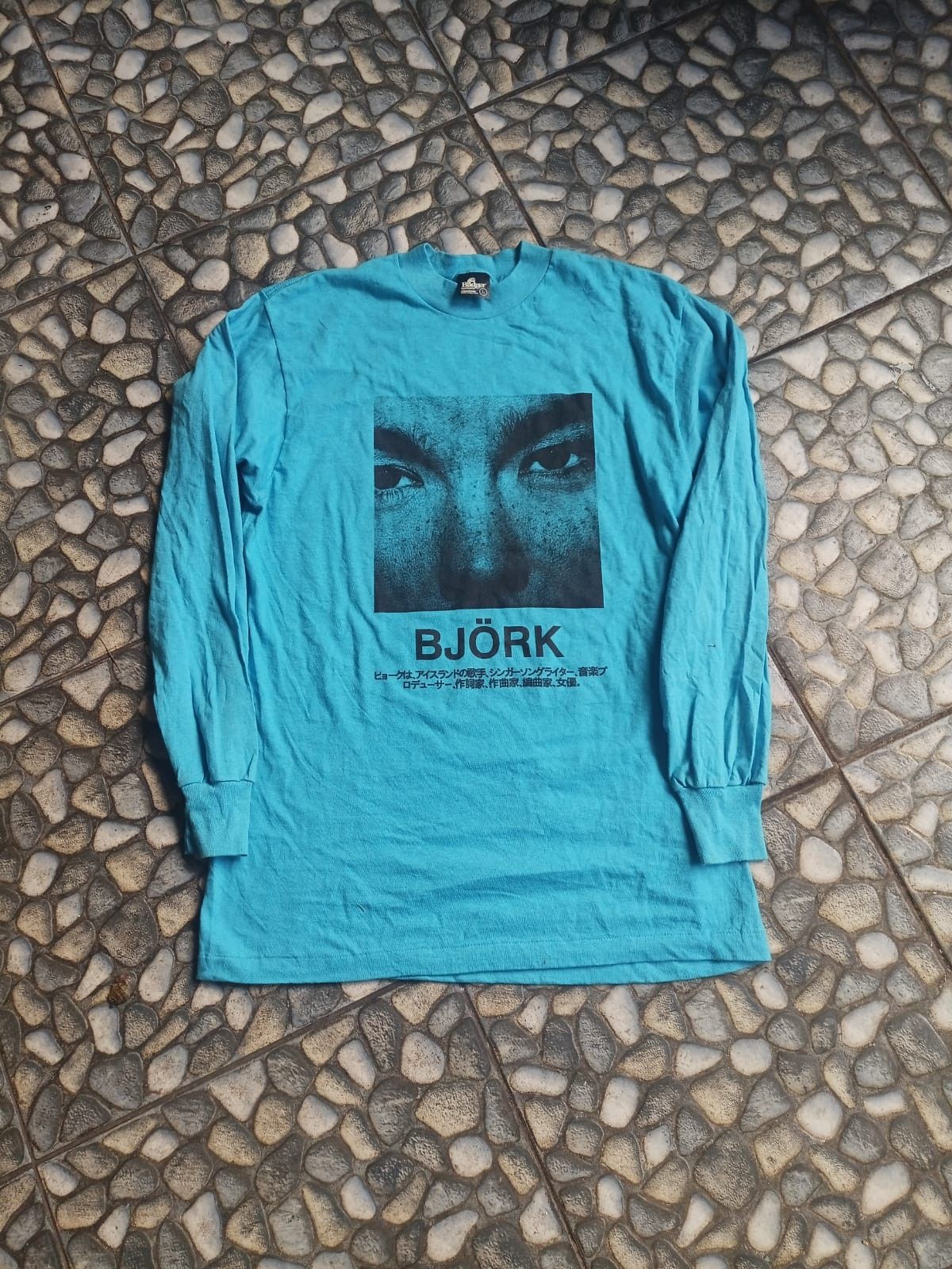 Band Tees Bjork promo japan Size US L / EU 52-54 / 3 - 1 Thumbnail