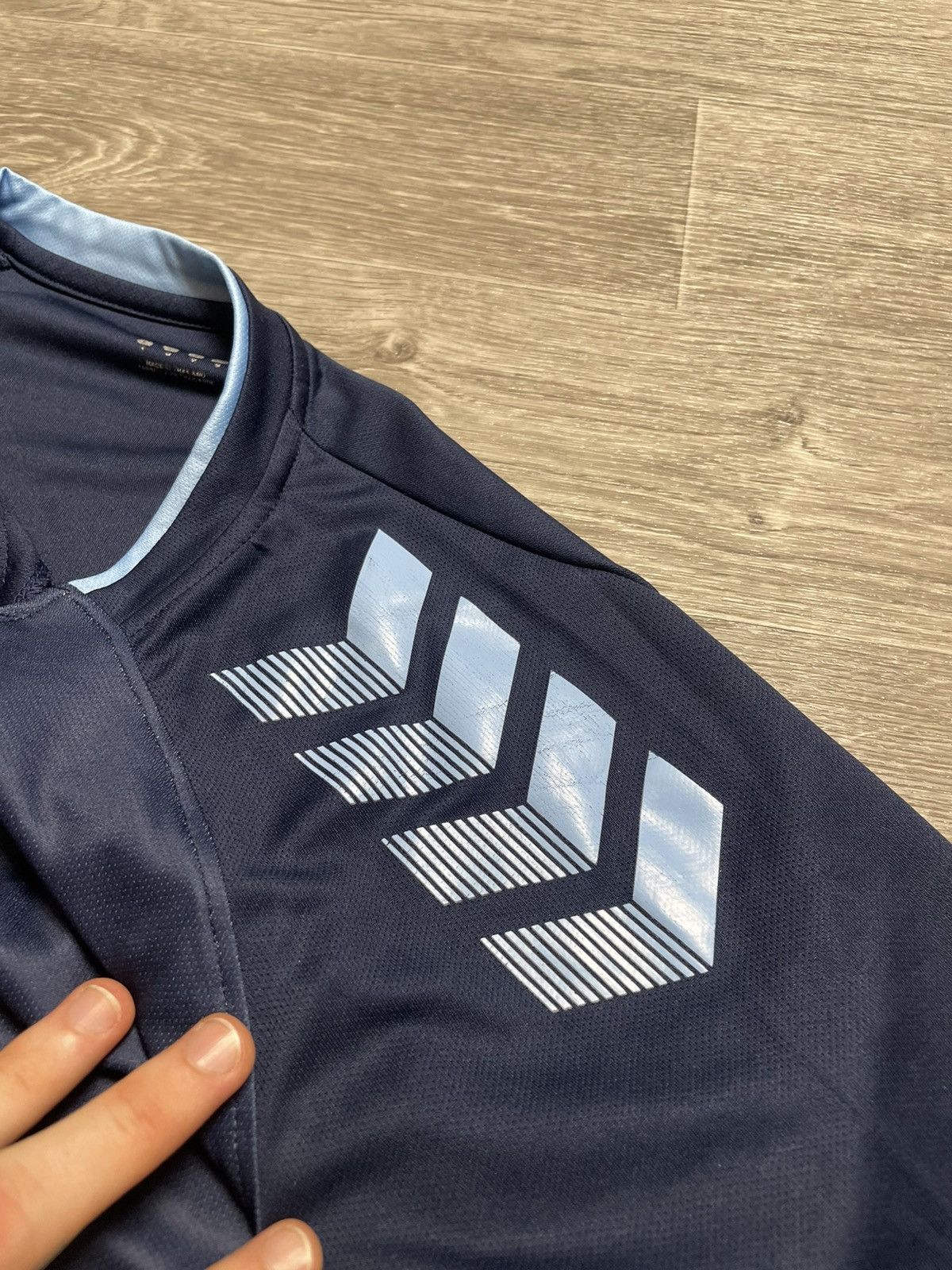 Hummel HUMMEL 2019-20 GLASGOW RANGERS SHIRT SOCCER JERSEY Size US M / EU 48-50 / 2 - 12 Thumbnail