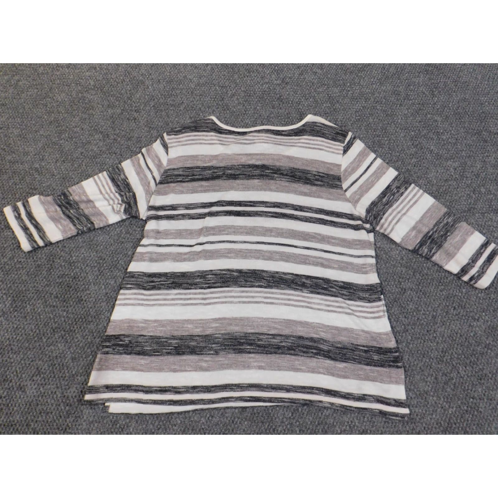 Vintage Alfred Dunner Sweater Women L Gray Striped Pullover Knit Raglan Sleeve Crew Neck Stretch Embellishments Vintage No Size L / US 10 / IT 46 - 7 Thumbnail