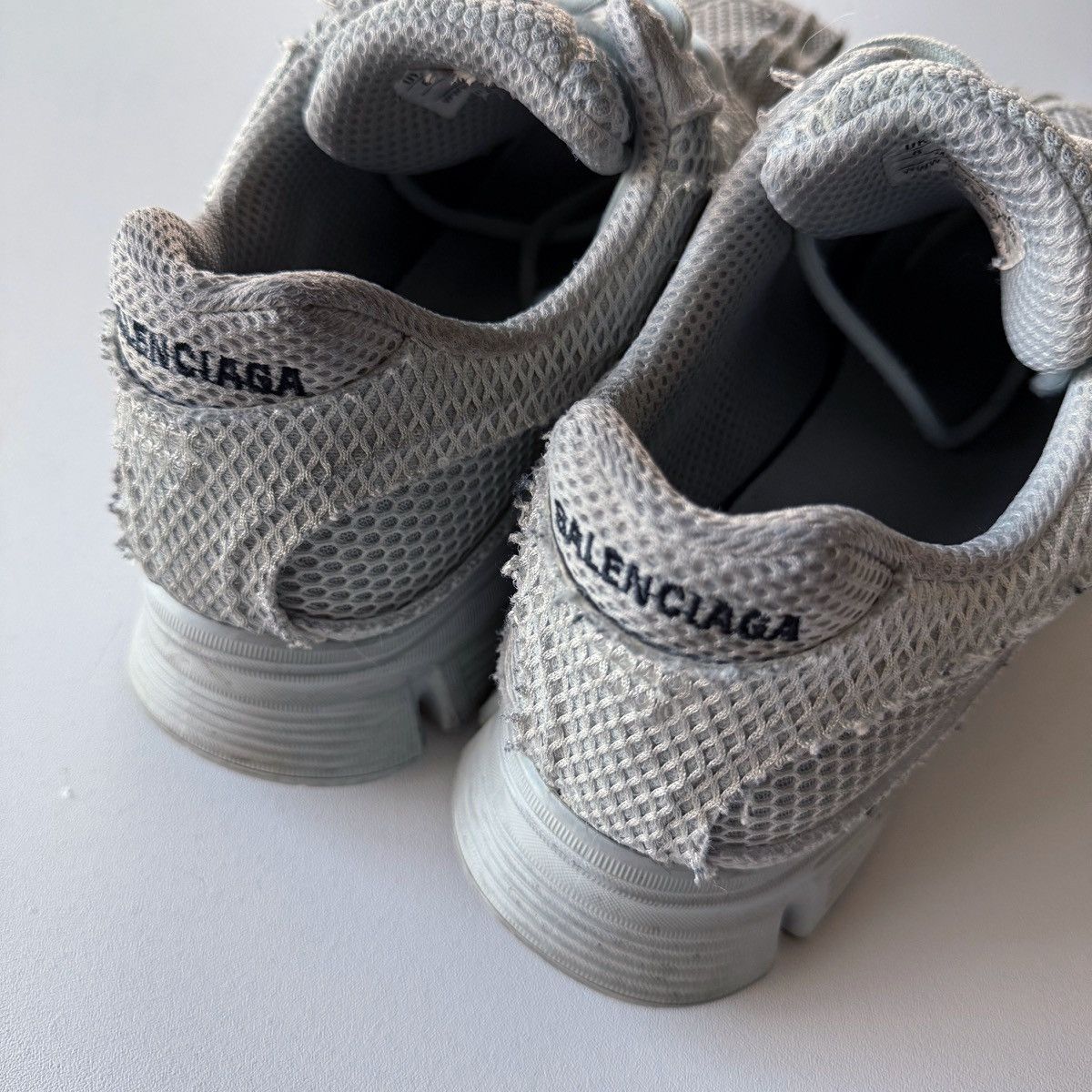 Balenciaga Balenciaga Phantom Sneakers Size US 9 / EU 42 - 10 Thumbnail