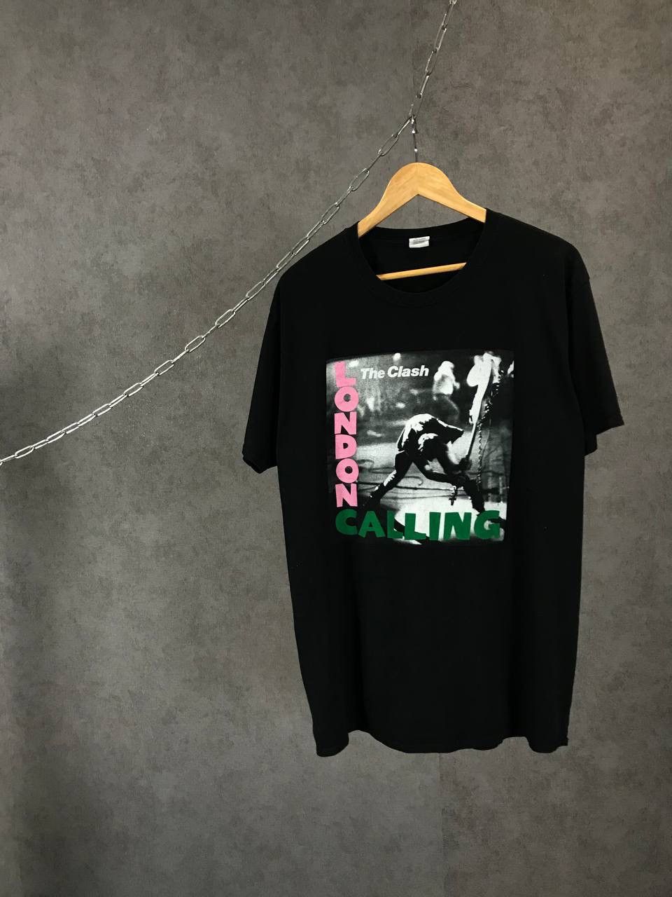 Band Tees The Clash London Calling rock band tee Size US XL / EU 56 / 4 - 1 Thumbnail